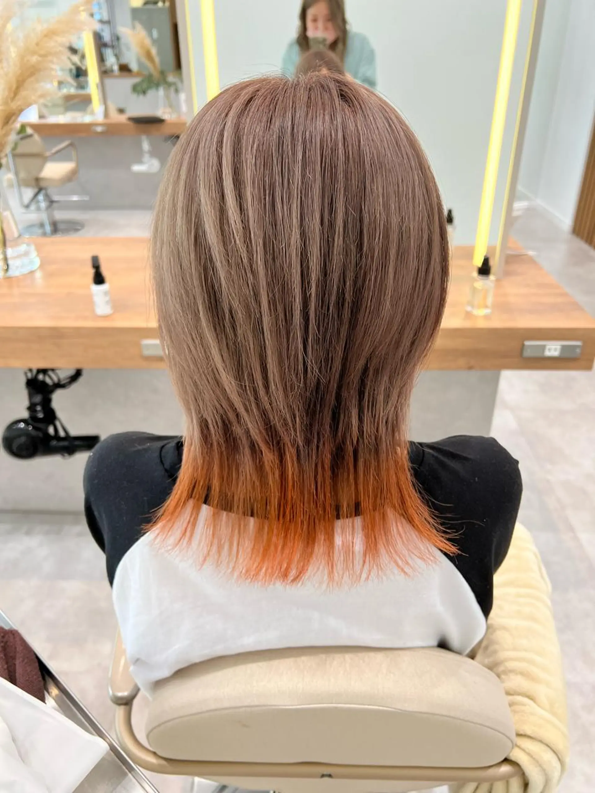 ミディアム カラー 一ノ瀬 蘭のヘアスタイル