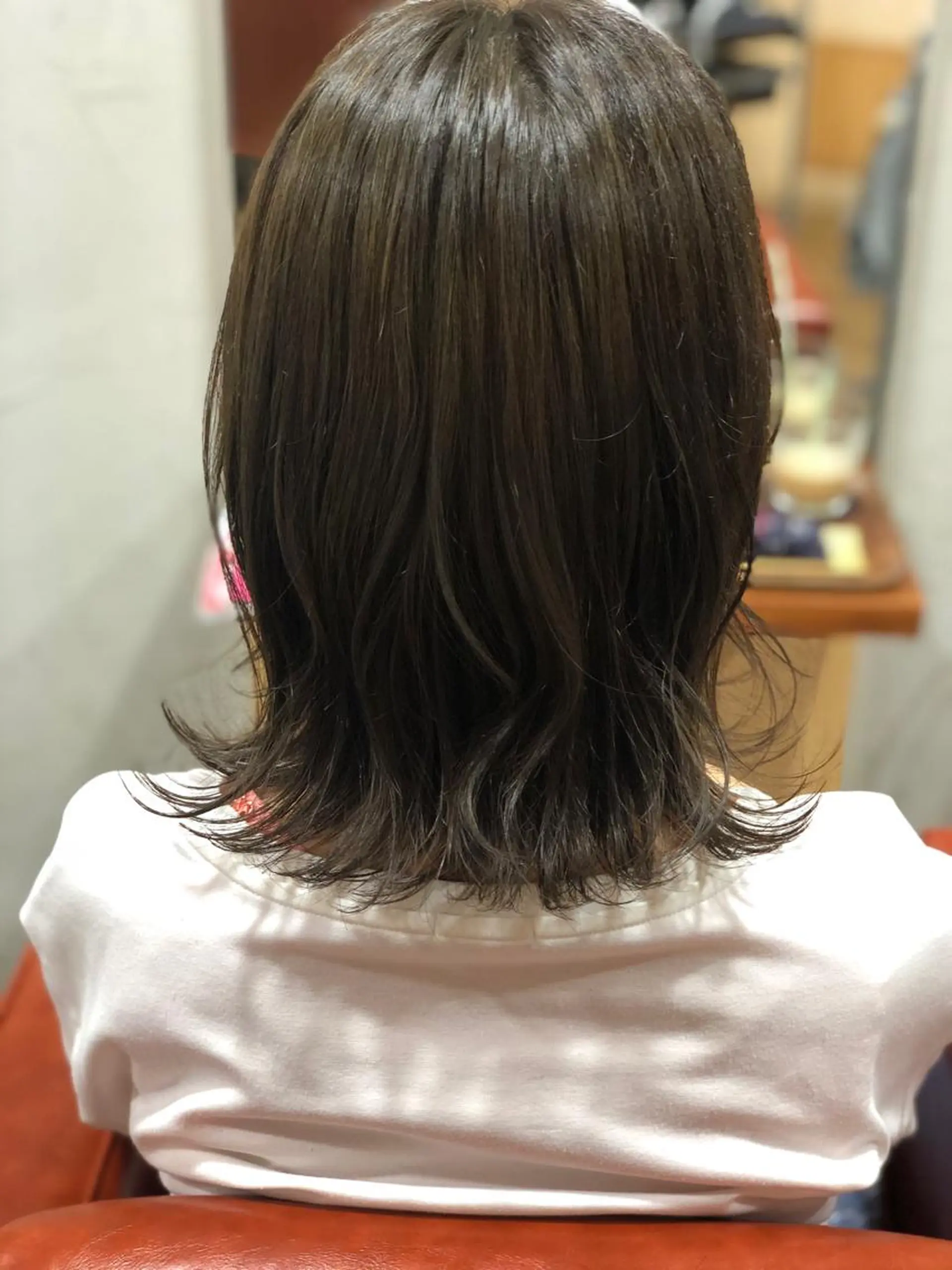 ミディアム カット ヘアカラー 國次 夕貴のヘアスタイル
