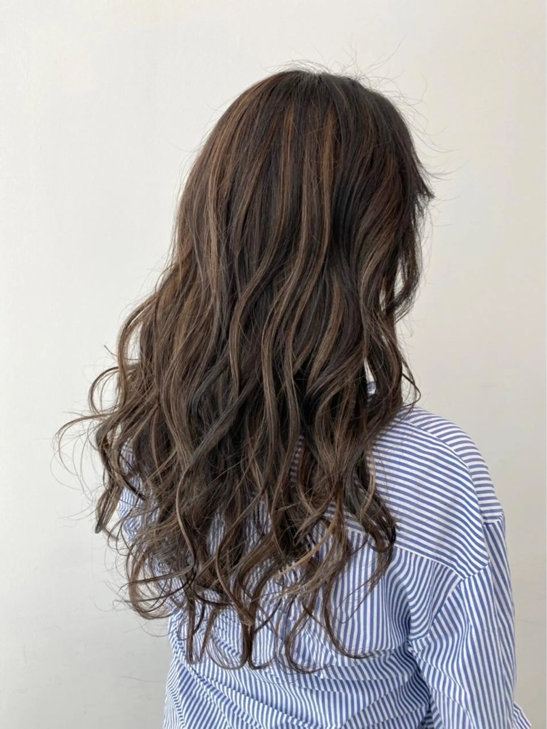 ロング カラー ハイライトカラー ハイライト 【公式】amble luxe池袋東口🩷のヘアスタイル