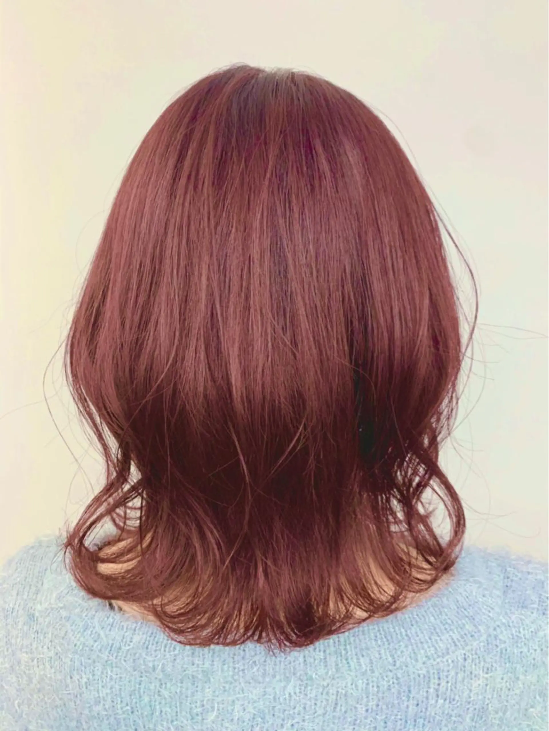 ミディアム SAEKI【ior 】北千住店ブリーチのヘアスタイル