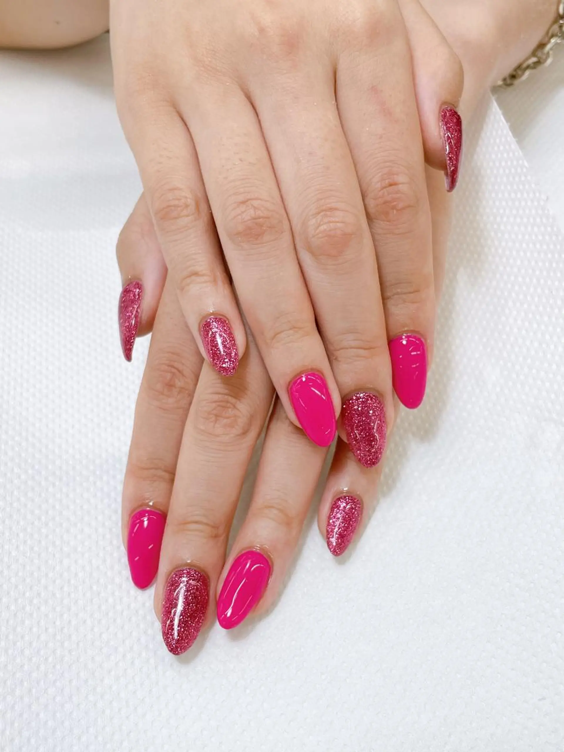 ネイル ラメ(グリッター) ピンク 前田 優佳のネイルデザイン