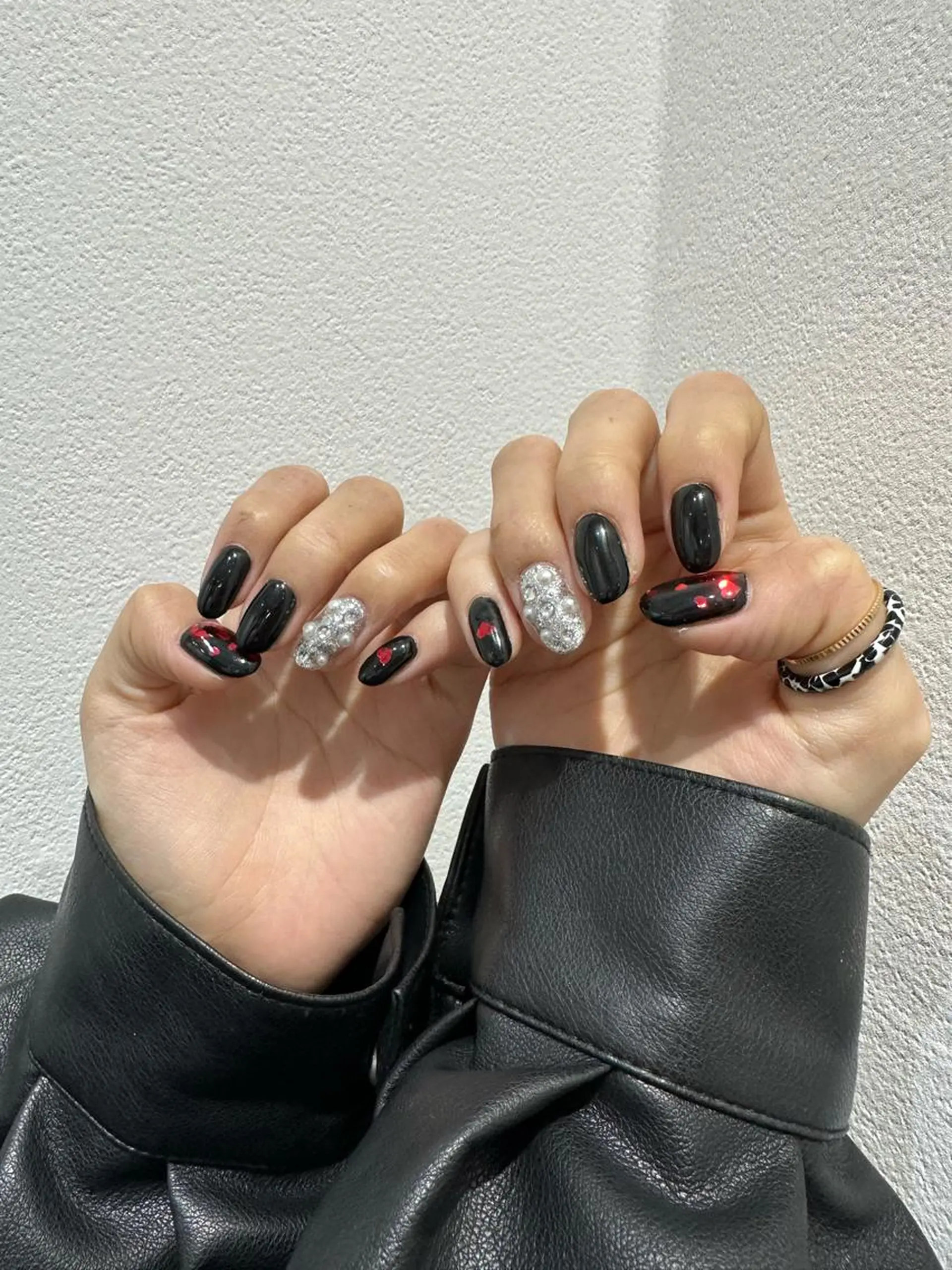 ネイル 個性派ネイル 🌼 ハルカ ♡の眉毛・アイブロウイメージ