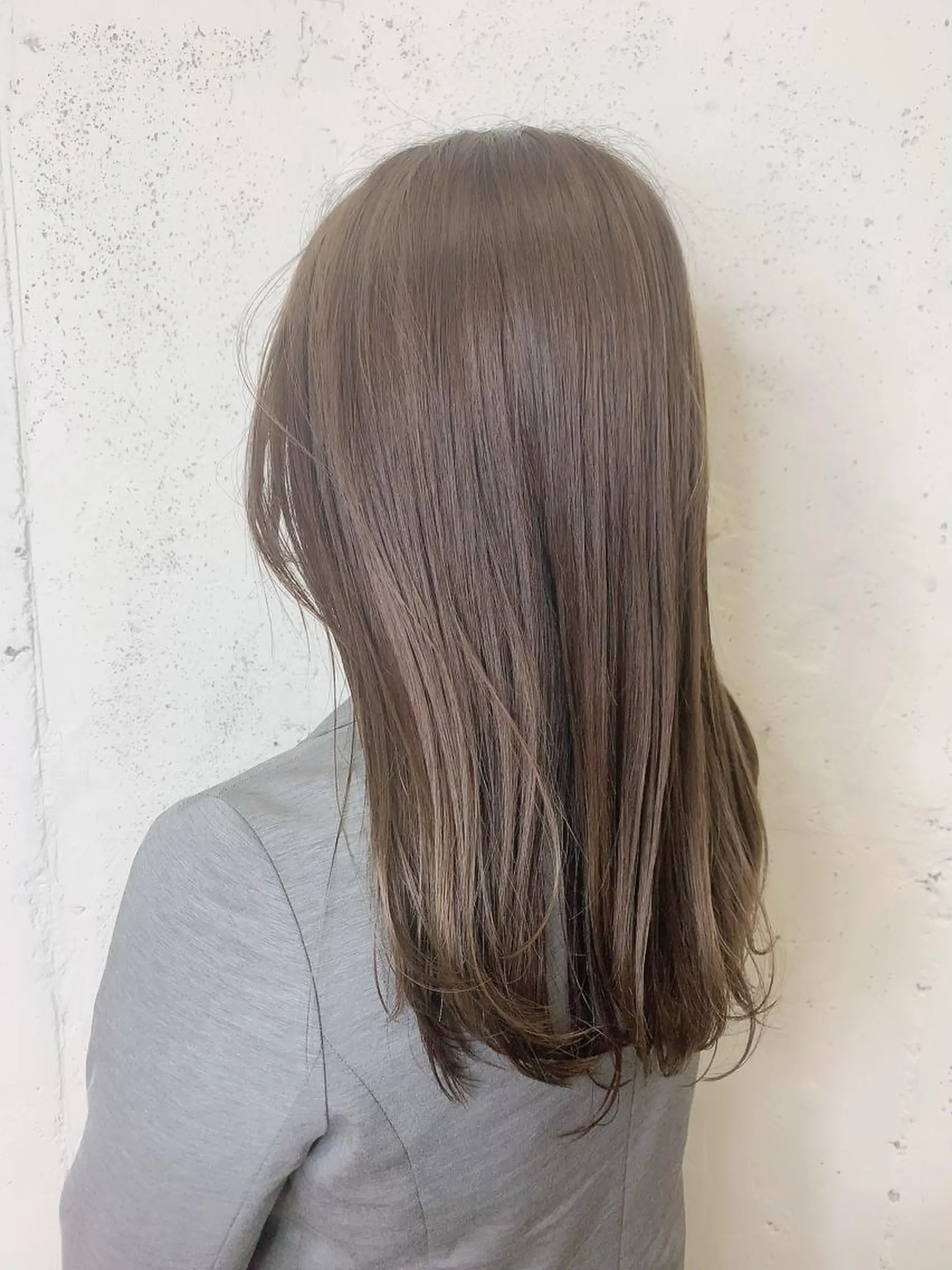 ロング カラー ヘアカラー 透明感ハイトーン🦄 キラ🌈のヘアスタイル
