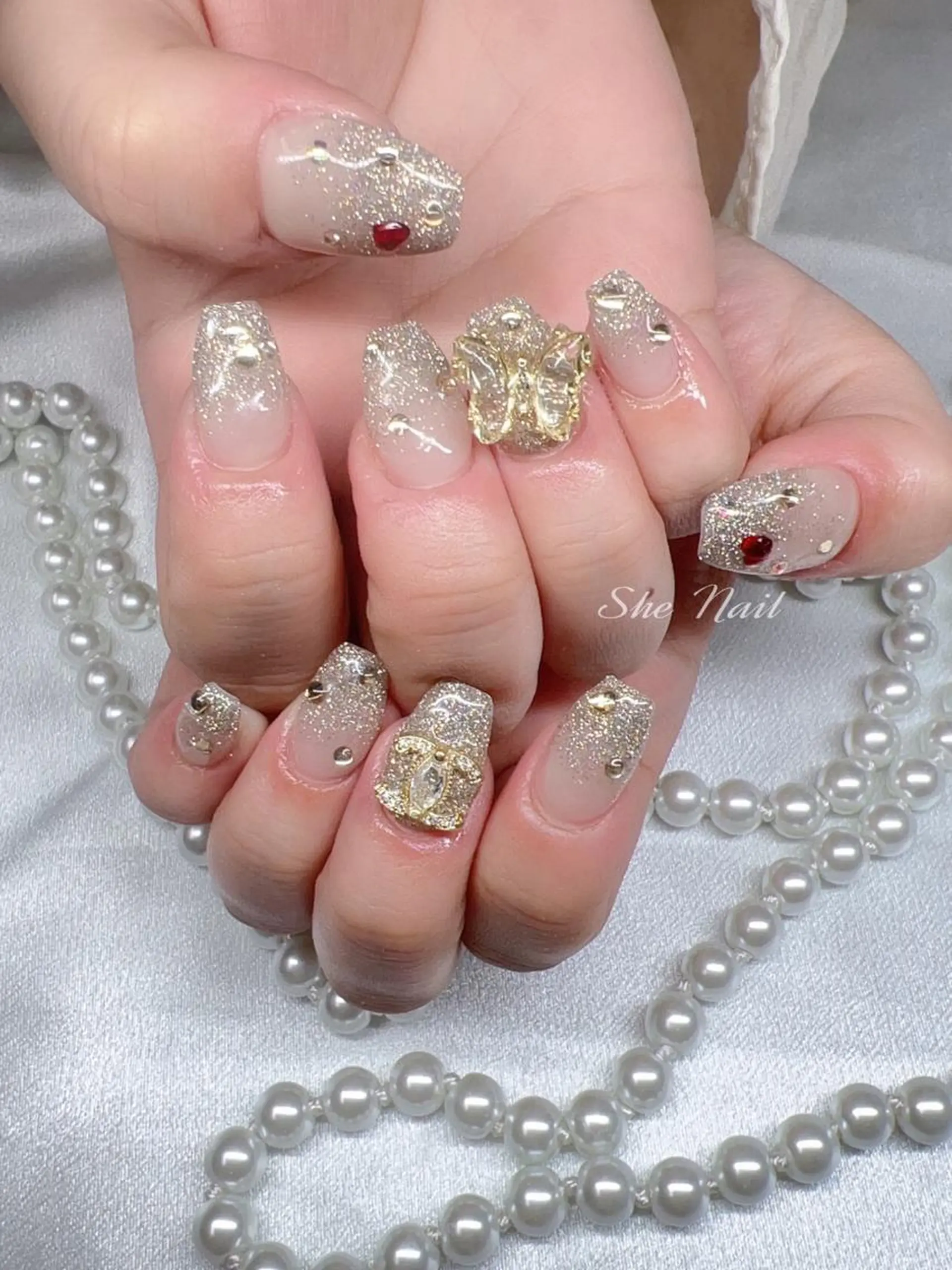 ネイル チークネイル 長さ出し フレンチネイル ガラスフレンチ 卒業式 ハンドネイル She   Nail所属・ISA_ BELLAのネイルデザイン