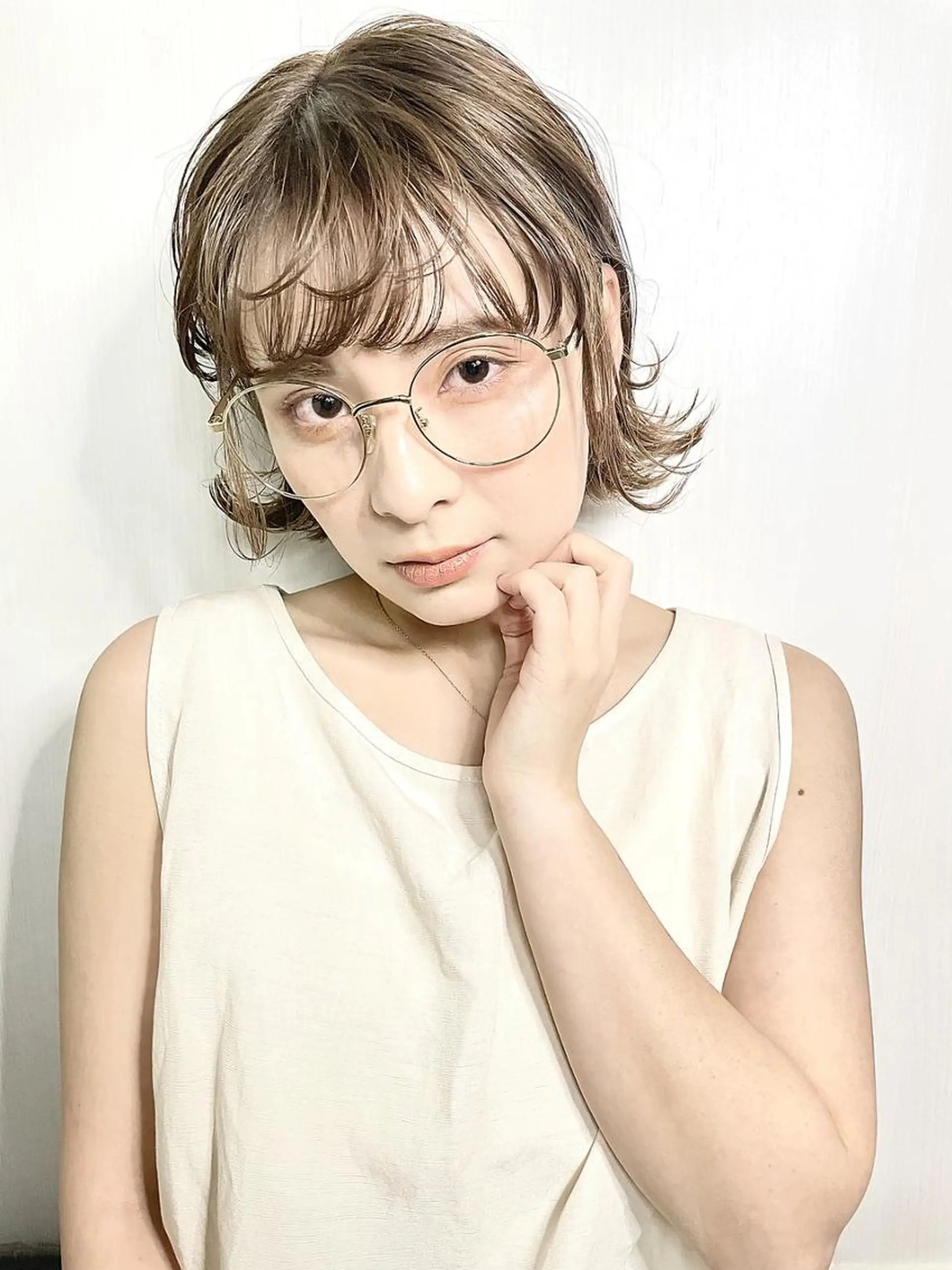 ミディアム NEOLIVE ROAのヘアスタイル