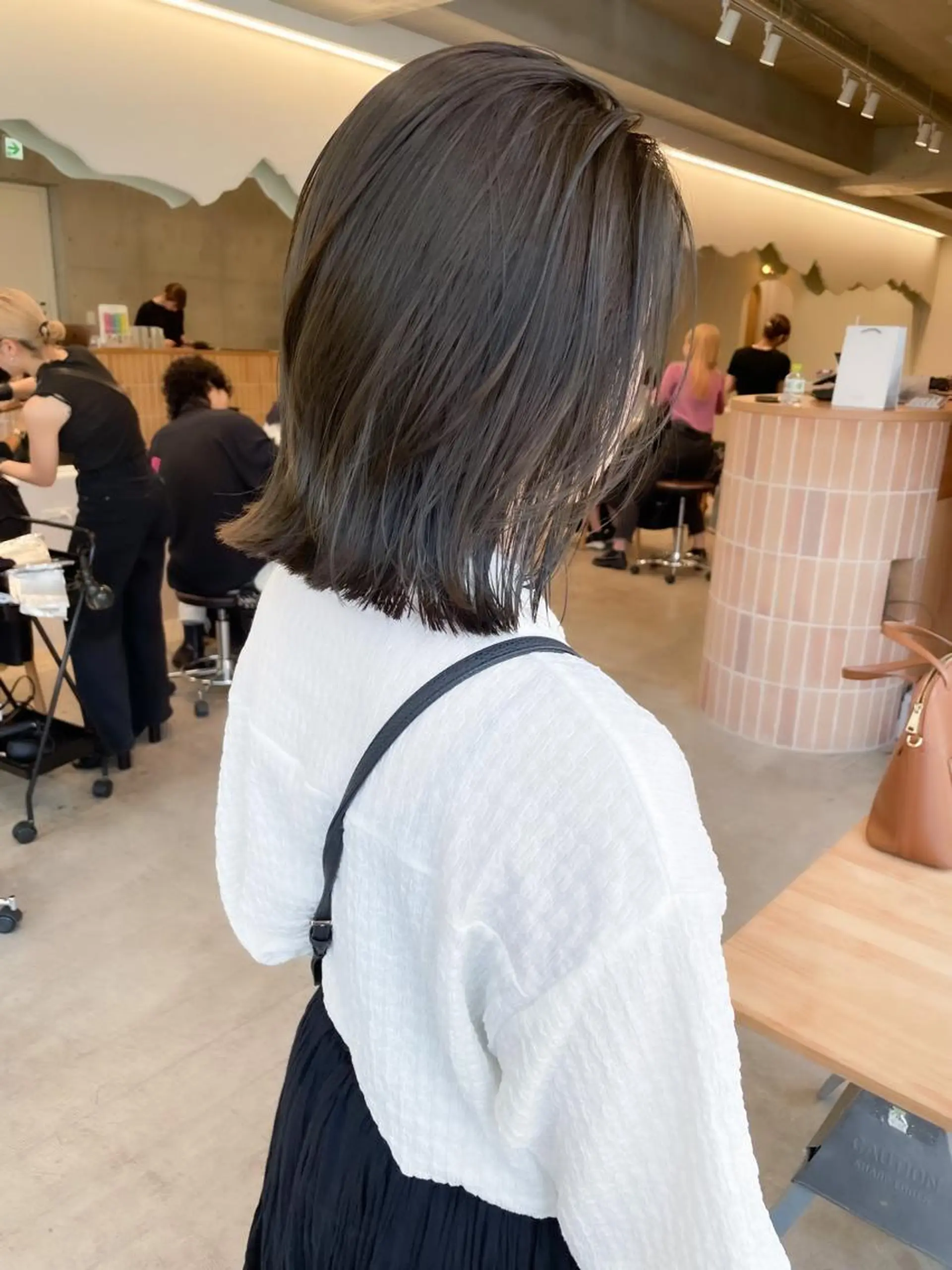 ショート カラー ヘアアレンジ ミニボブ/ブリーチ 🌈MISATOのヘアスタイル