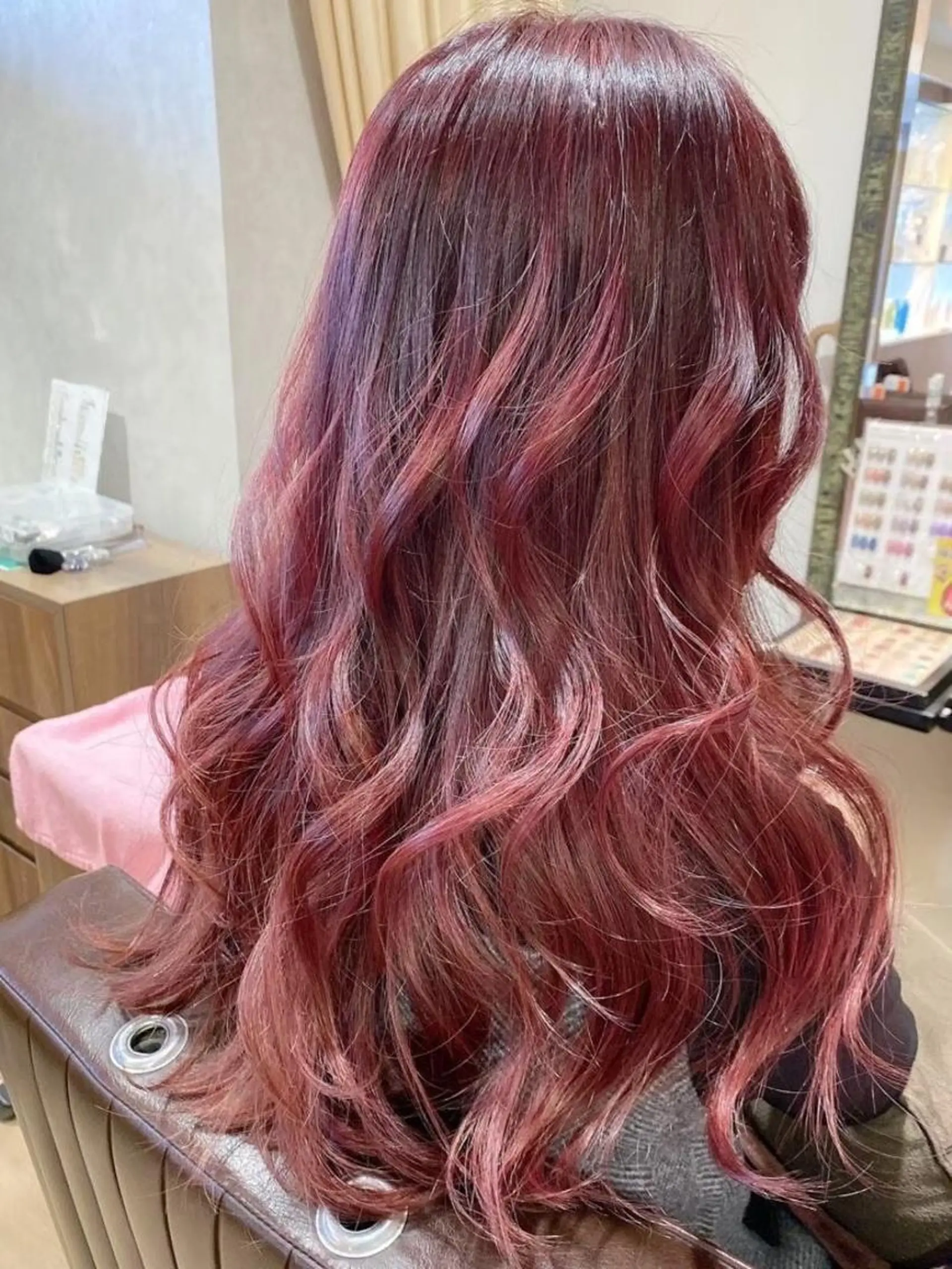 セミロング カラー 豊中/メンズ特化 岡田 龍之介のヘアスタイル