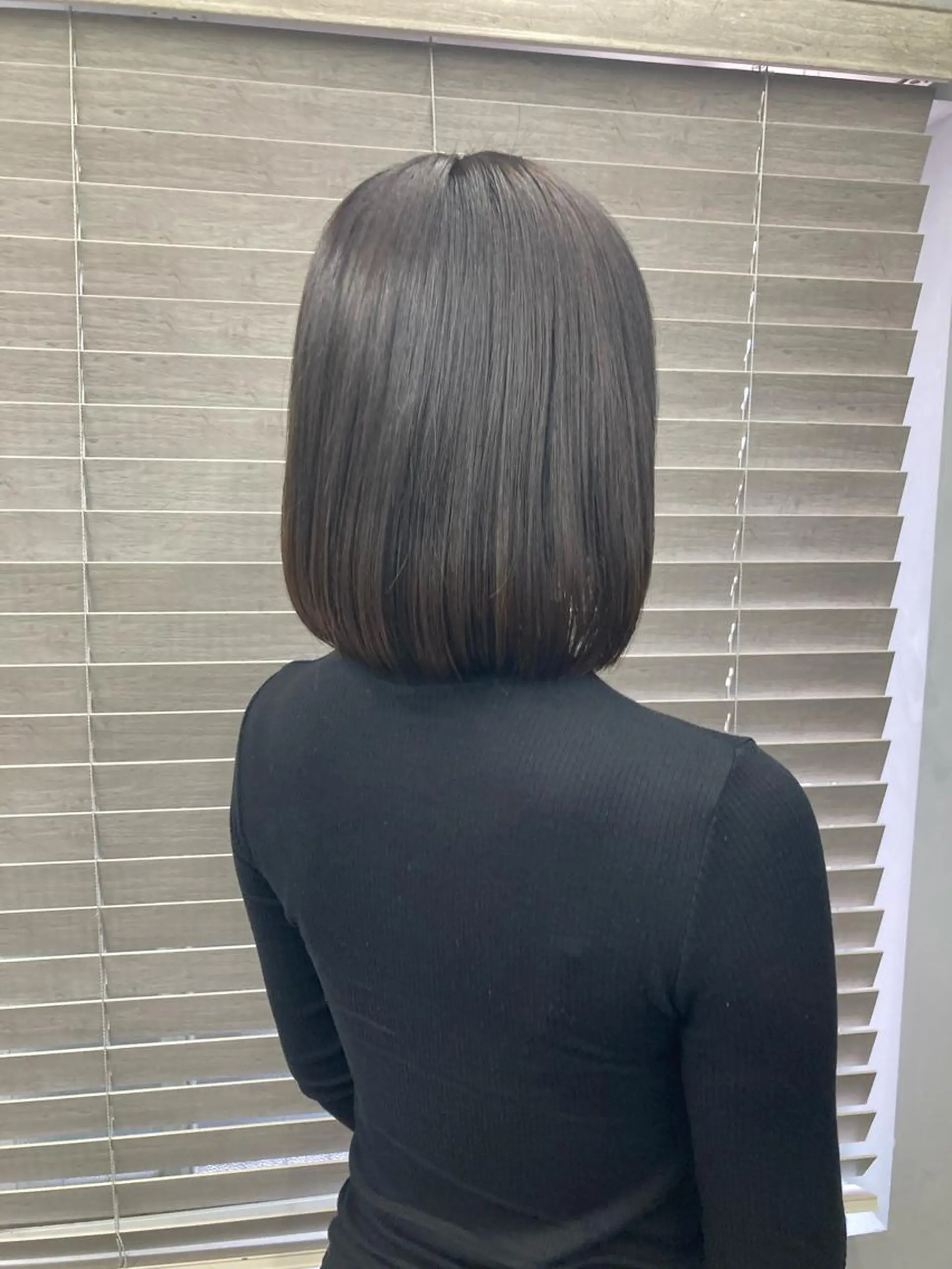 ショート カラー ヘアカラー トリートメント ブリーチ&似合せボブ 田中寛十のヘアスタイル