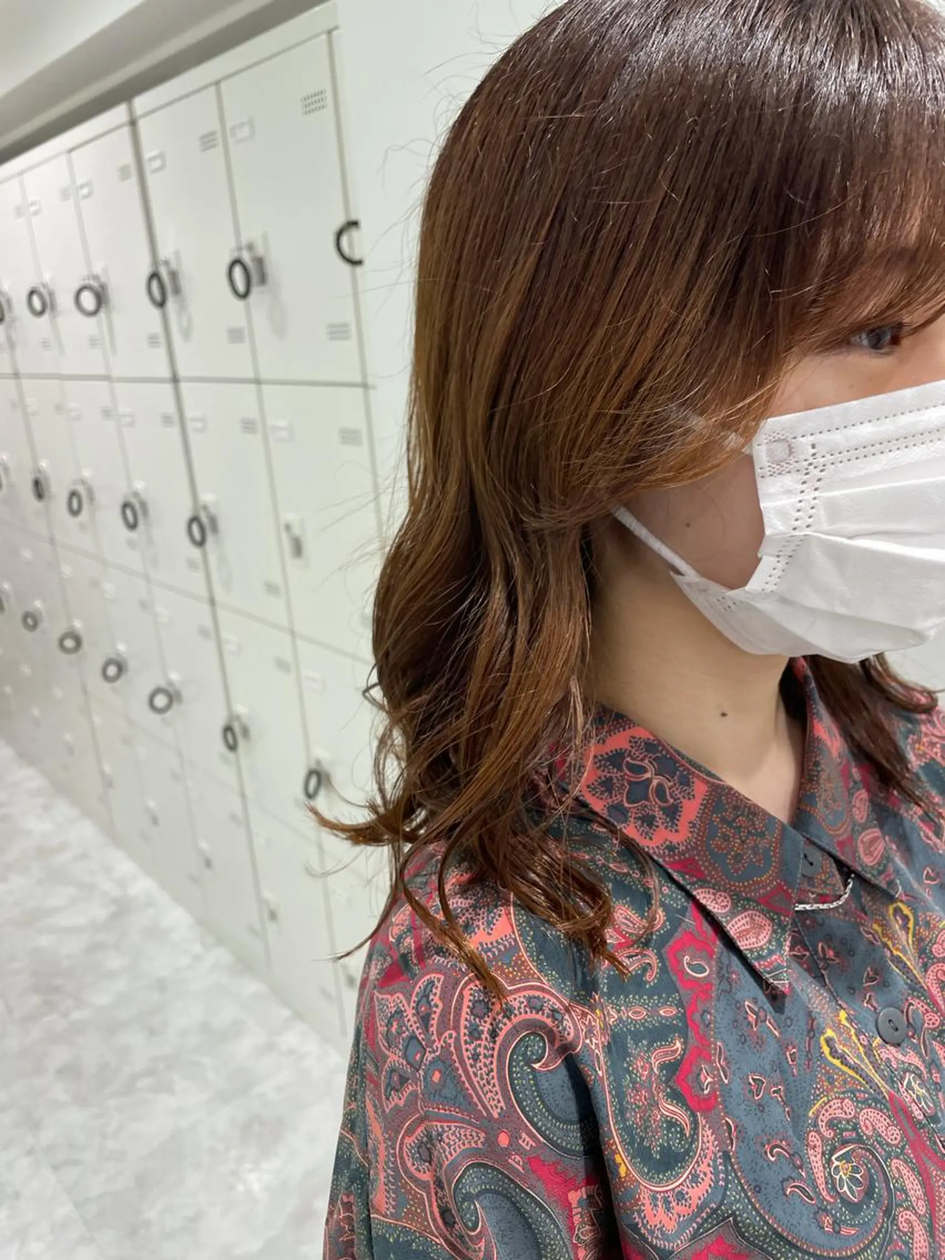 セミロング カラー パーマ ヘアアレンジ メンズ キッズ ネイル マツエク・マツパ スパイキー/フェザー /波巻き/かいとのヘアスタイル