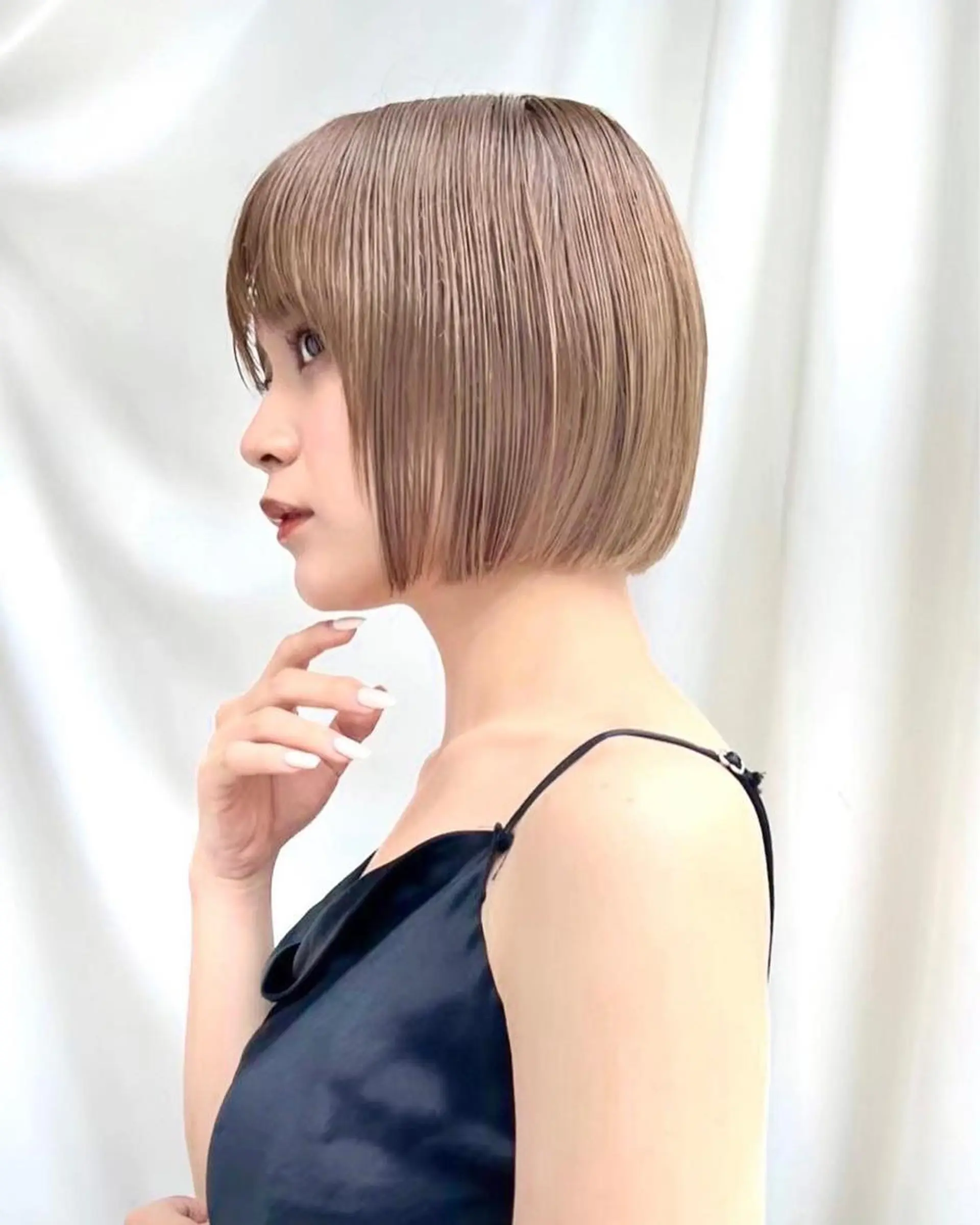 ショート カラー ベージュカラー 透明感カラー グレージュ ボブ カット ヘアカラー トリートメント レイヤー専門家 ダブルカラー修のヘアスタイル