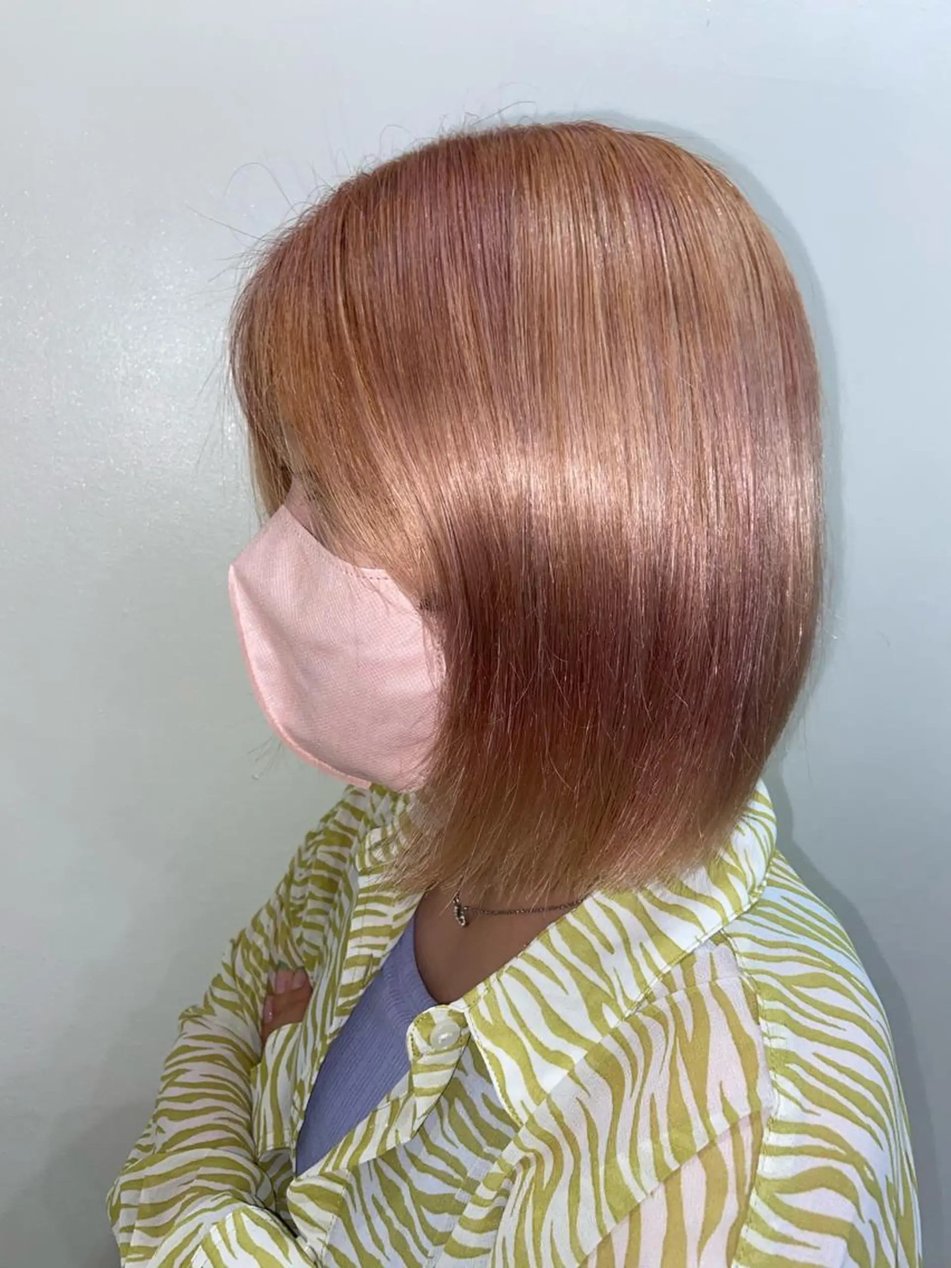 ショート カラー ブリーチ ヘアカラー トリートメント ワタナベ リリコのヘアスタイル