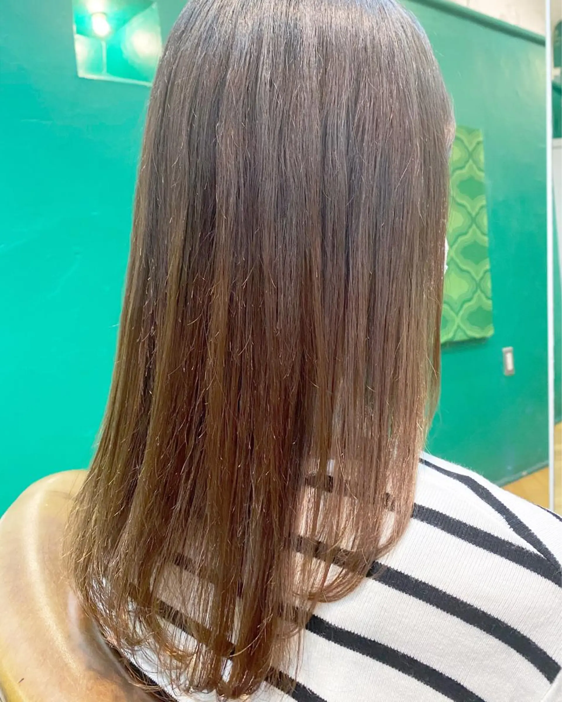 セミロング 今出 りょうやのヘアスタイル