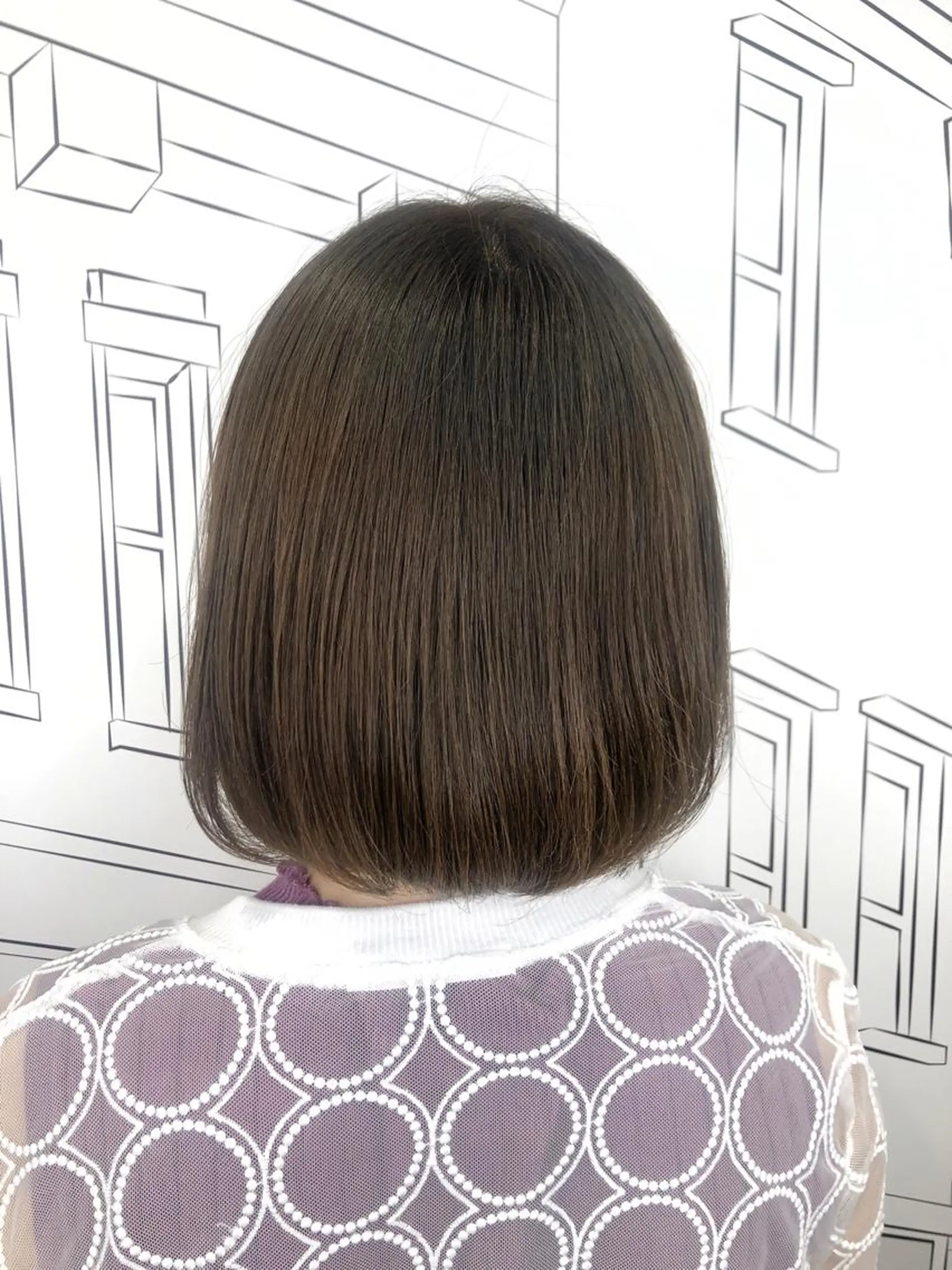 ショート カラー グレージュ イルミナカラー カット ヘアカラー トリートメント TOMOKA 艶髪/透明感カラーのヘアスタイル