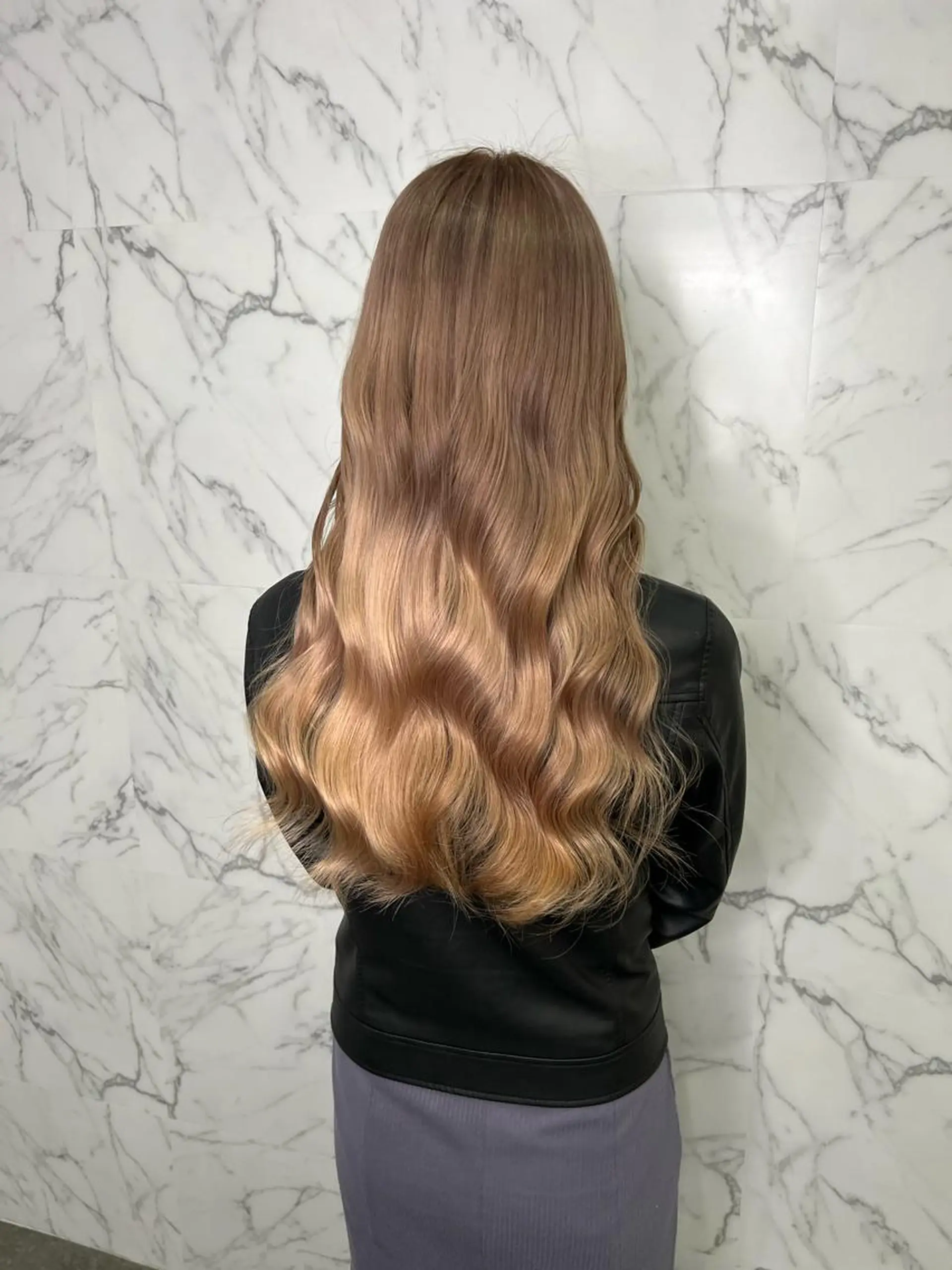 ロング ヘアカラー PARIS hair salon所属・秋葉原　柏木絢汰 ✨当日予約okのヘアスタイル