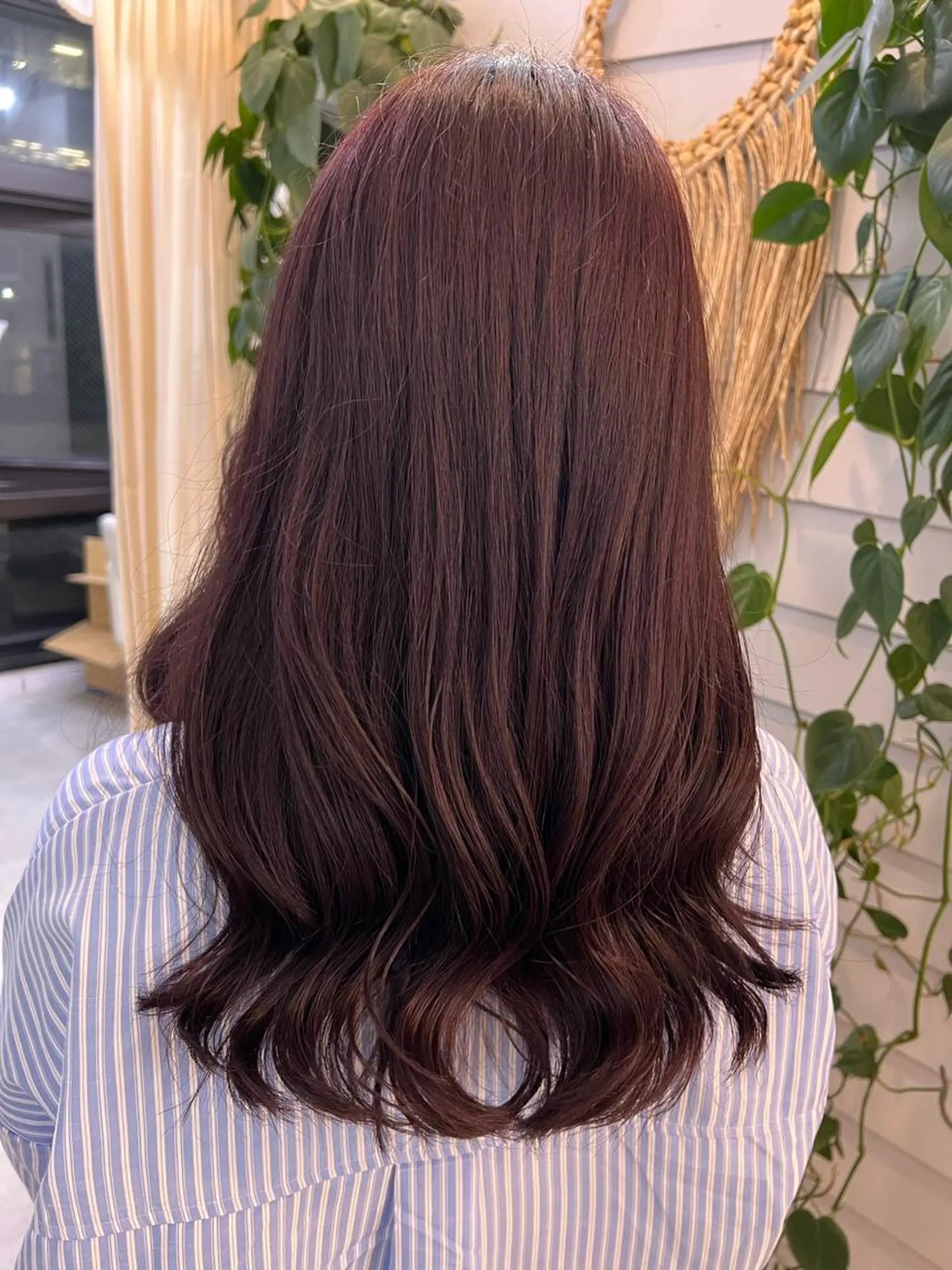 カラー YUI ハイトーンカラーのヘアスタイル