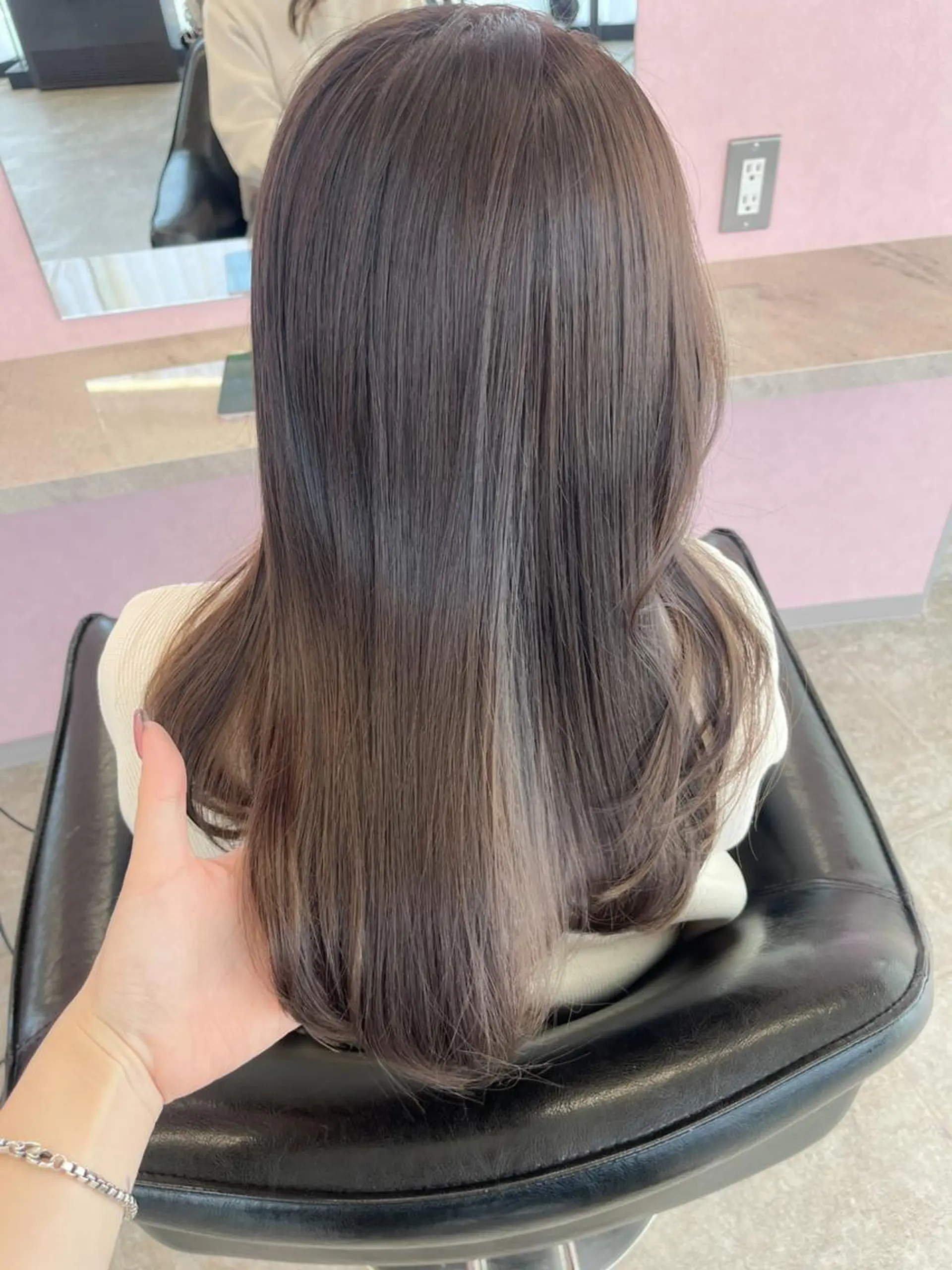 ミディアム ヘアカラー MATTY rioのヘアスタイル