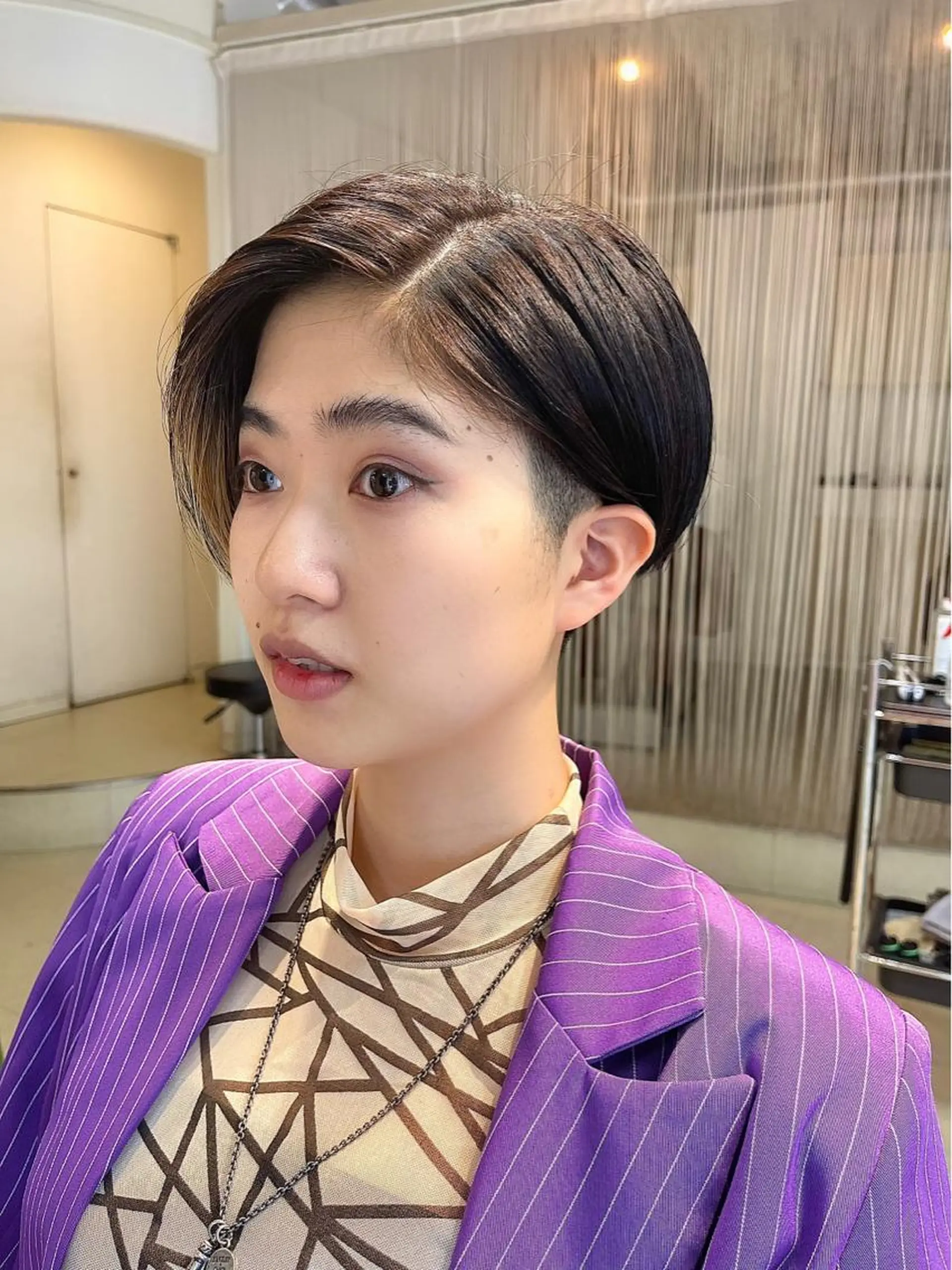 ショート カラー ヘアアレンジ メンズ 鶴﨑 美優亜のヘアスタイル