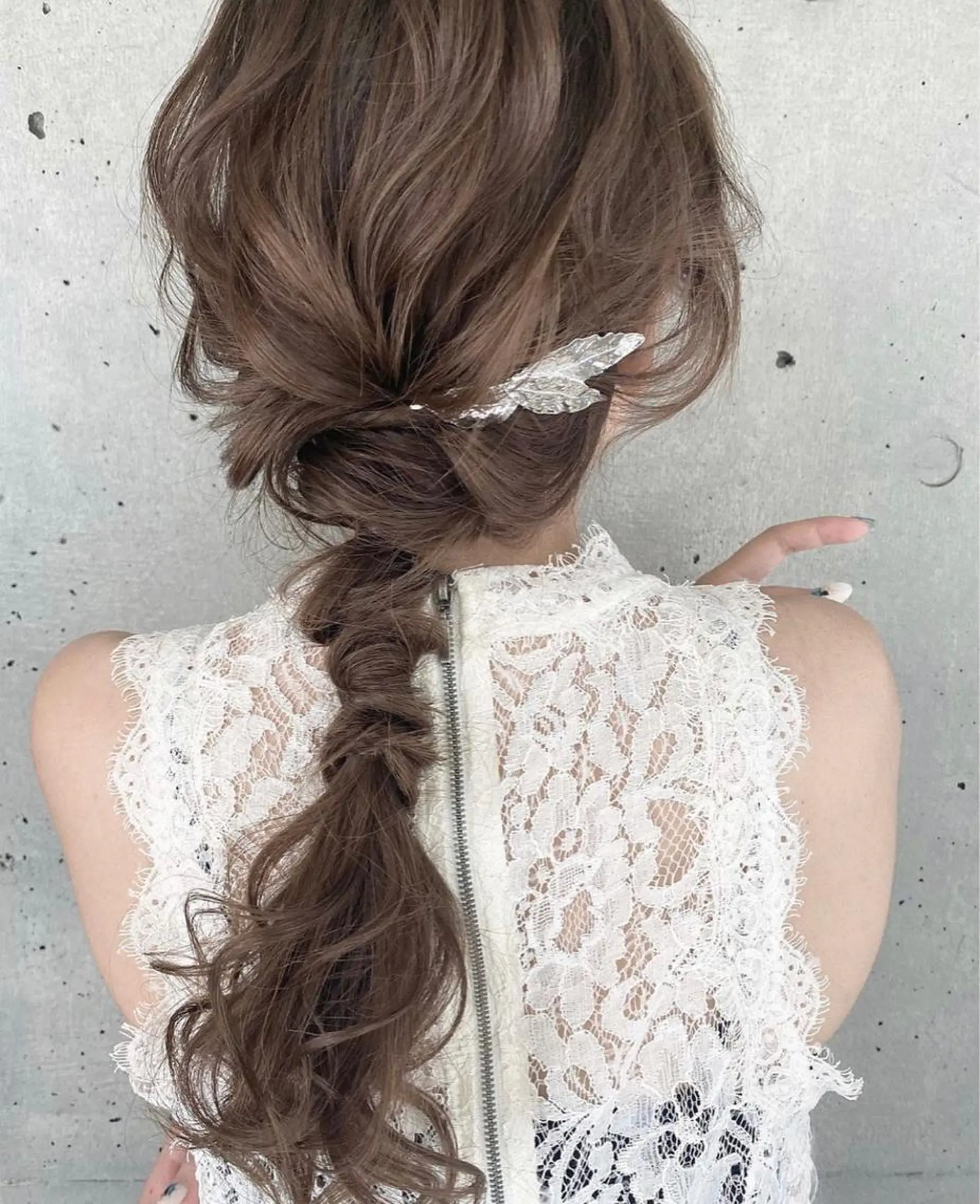 セミロング ヘアアレンジ ヘアメイク new meのヘアスタイル