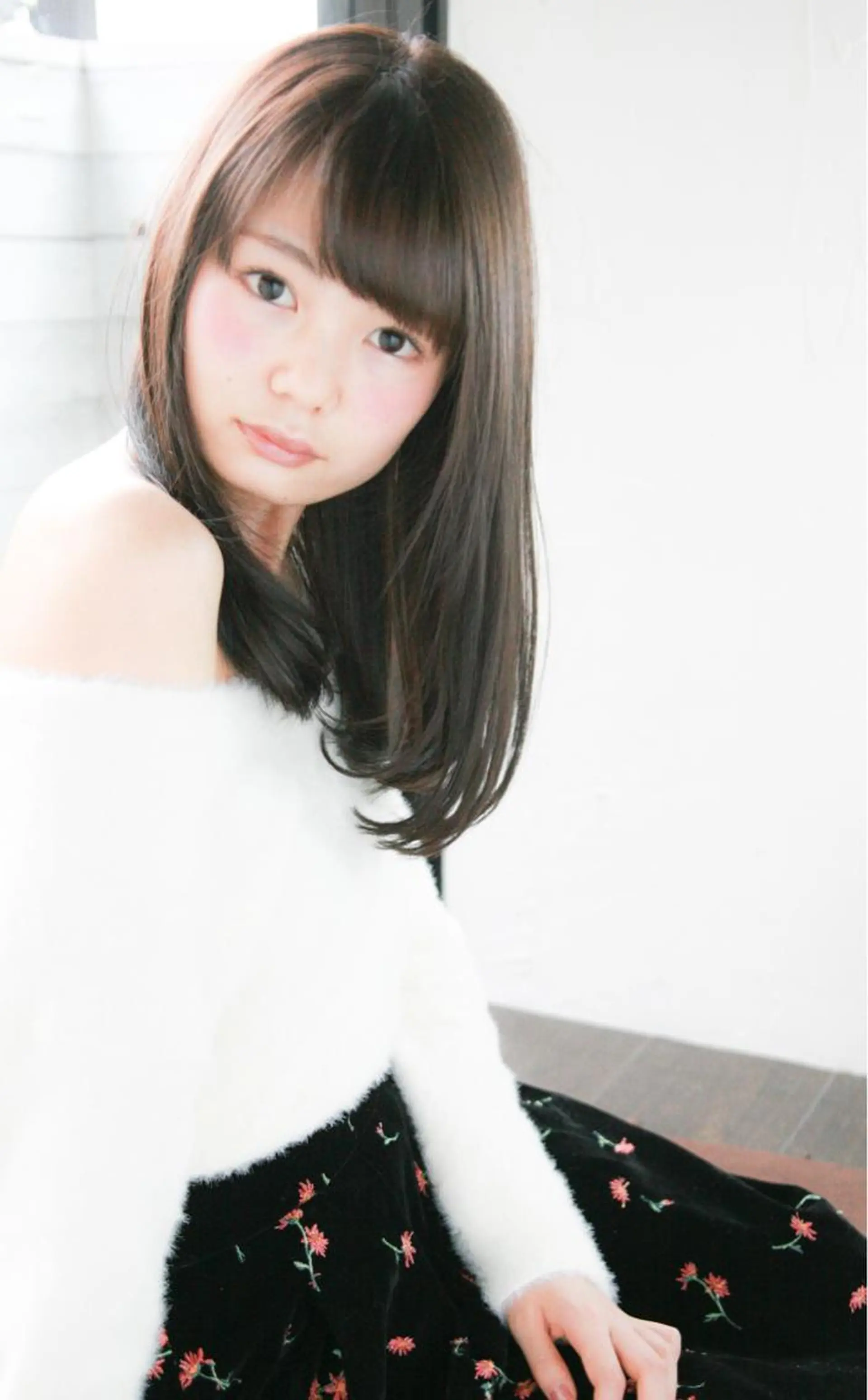 セミロング ロング 髪質改善縮毛矯正 専門店のヘアスタイル