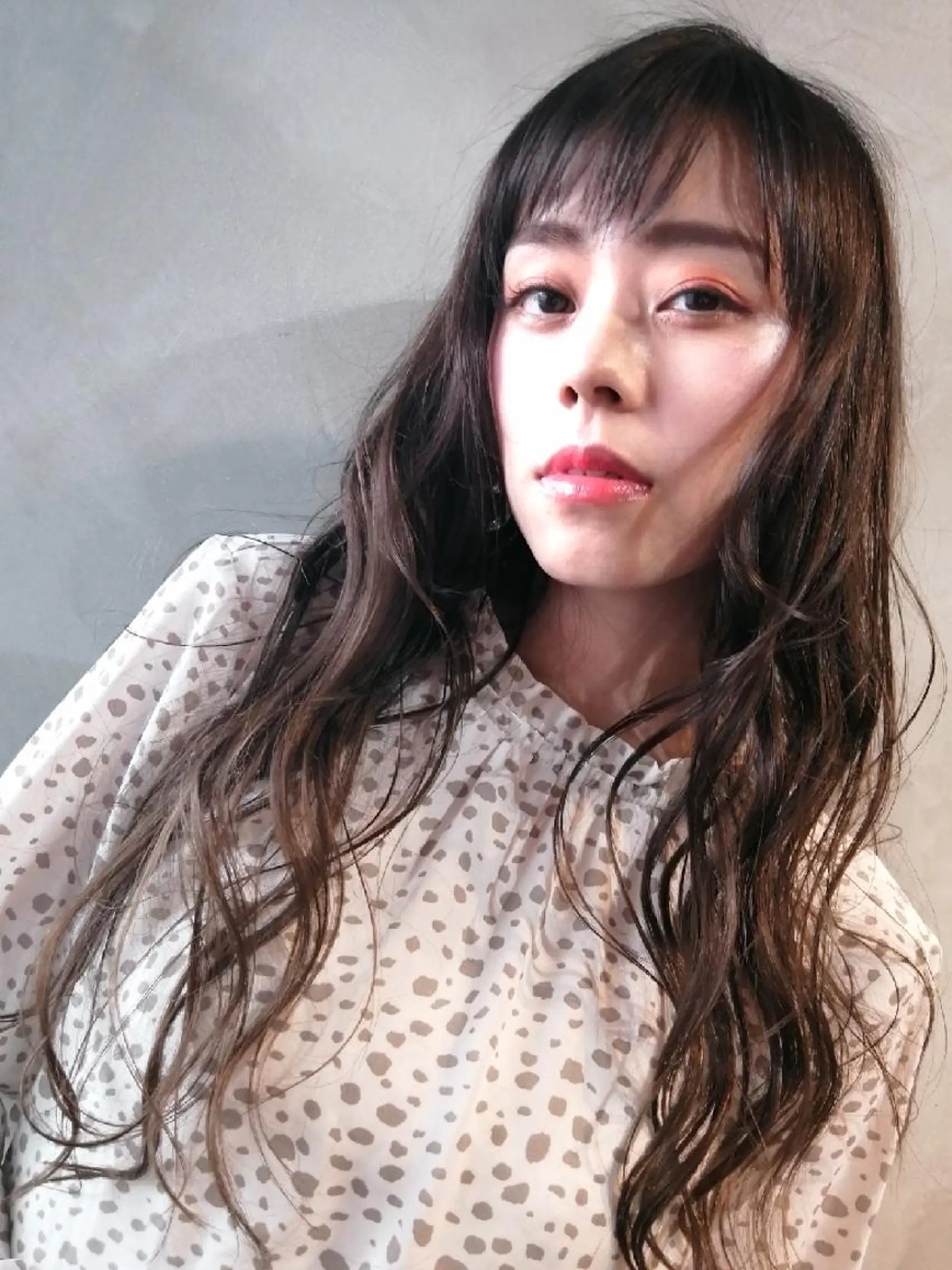 カラー ロング グレージュ ブリーチ・ハイトーン 特化🎉内山のヘアスタイル