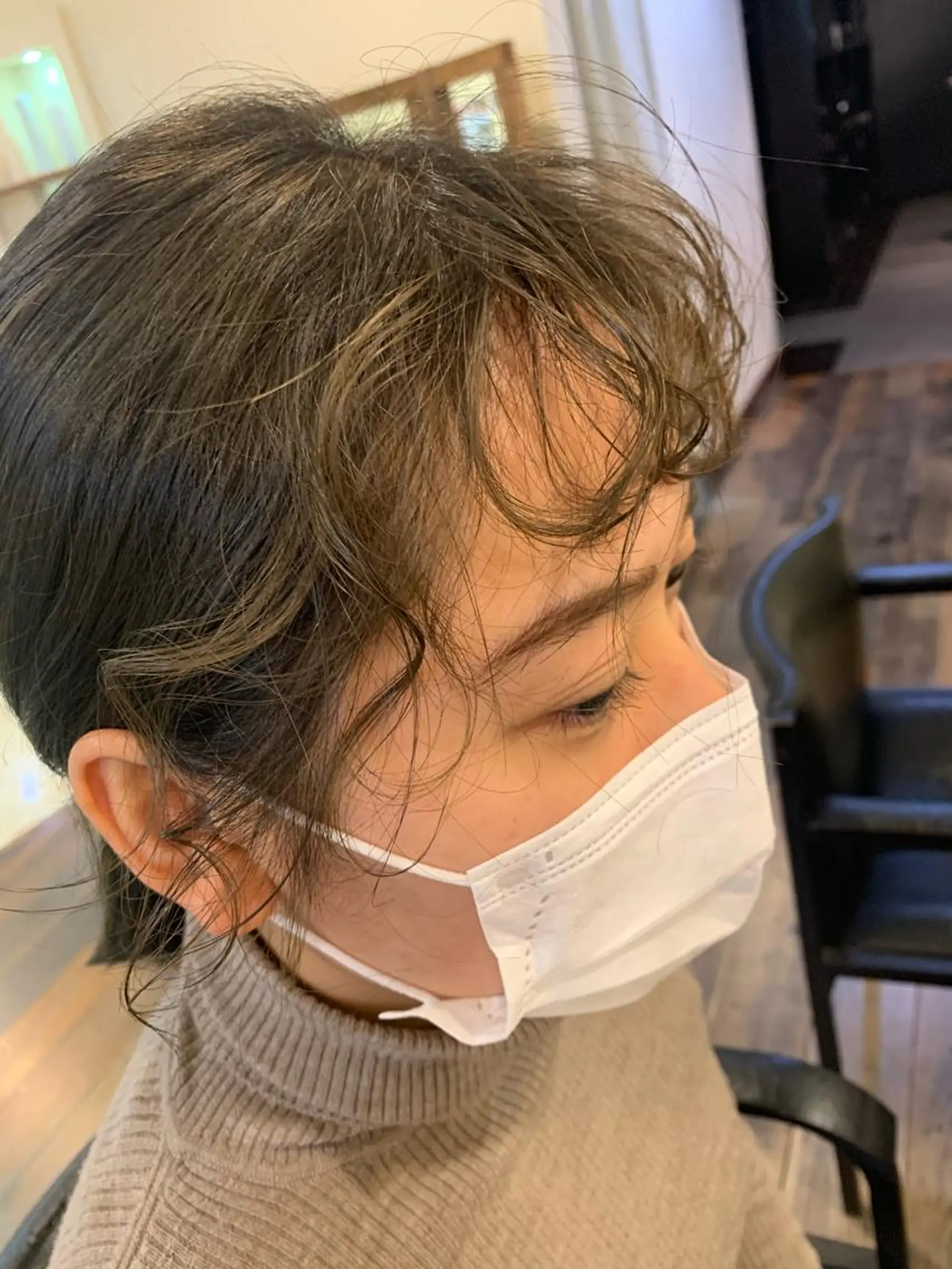 ミディアム カラー 梶原 真帆のヘアスタイル