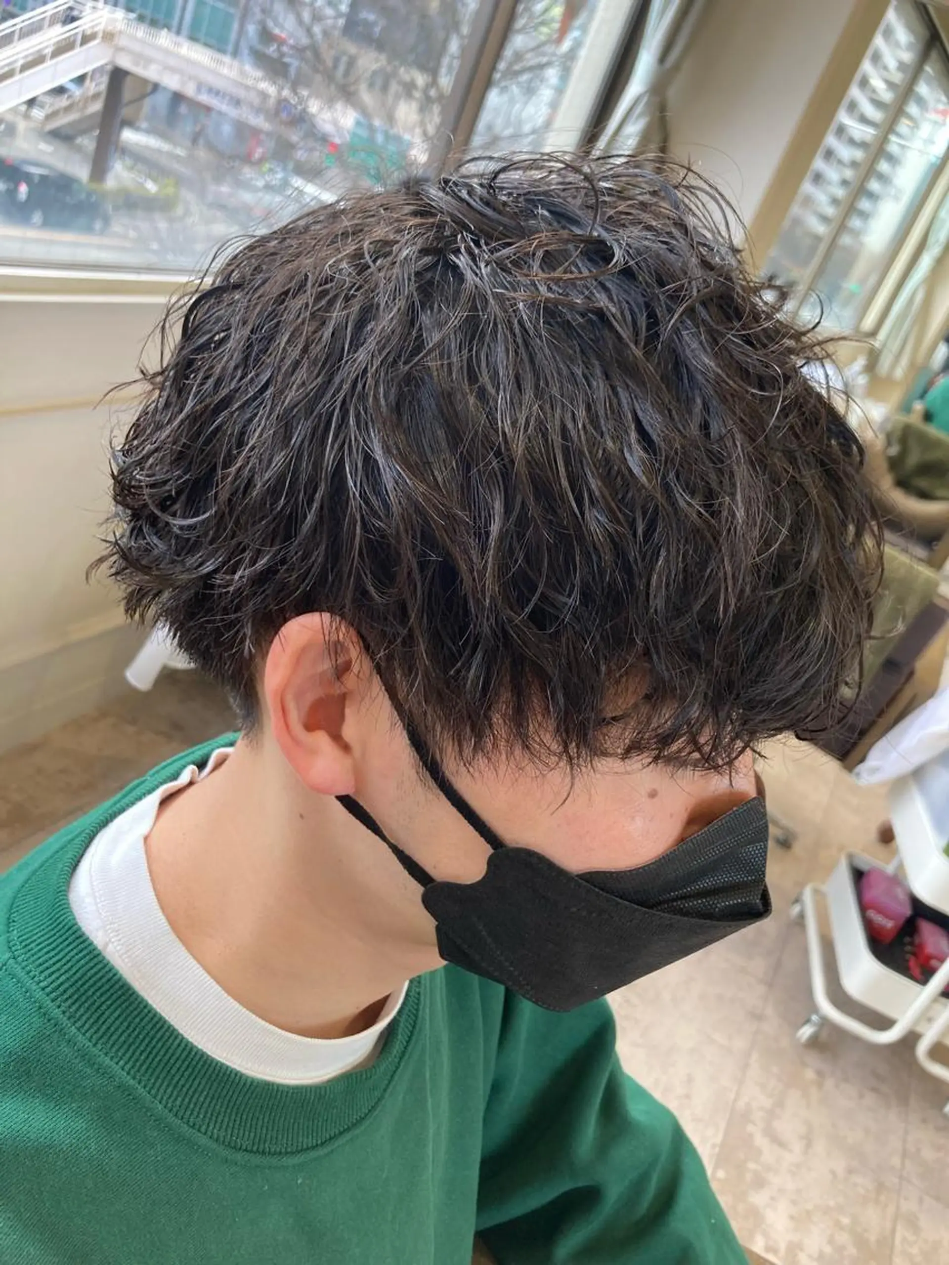 ショート パーマ メンズ メンズパーマ エクステブリーチ矯正 griFFicaのヘアスタイル