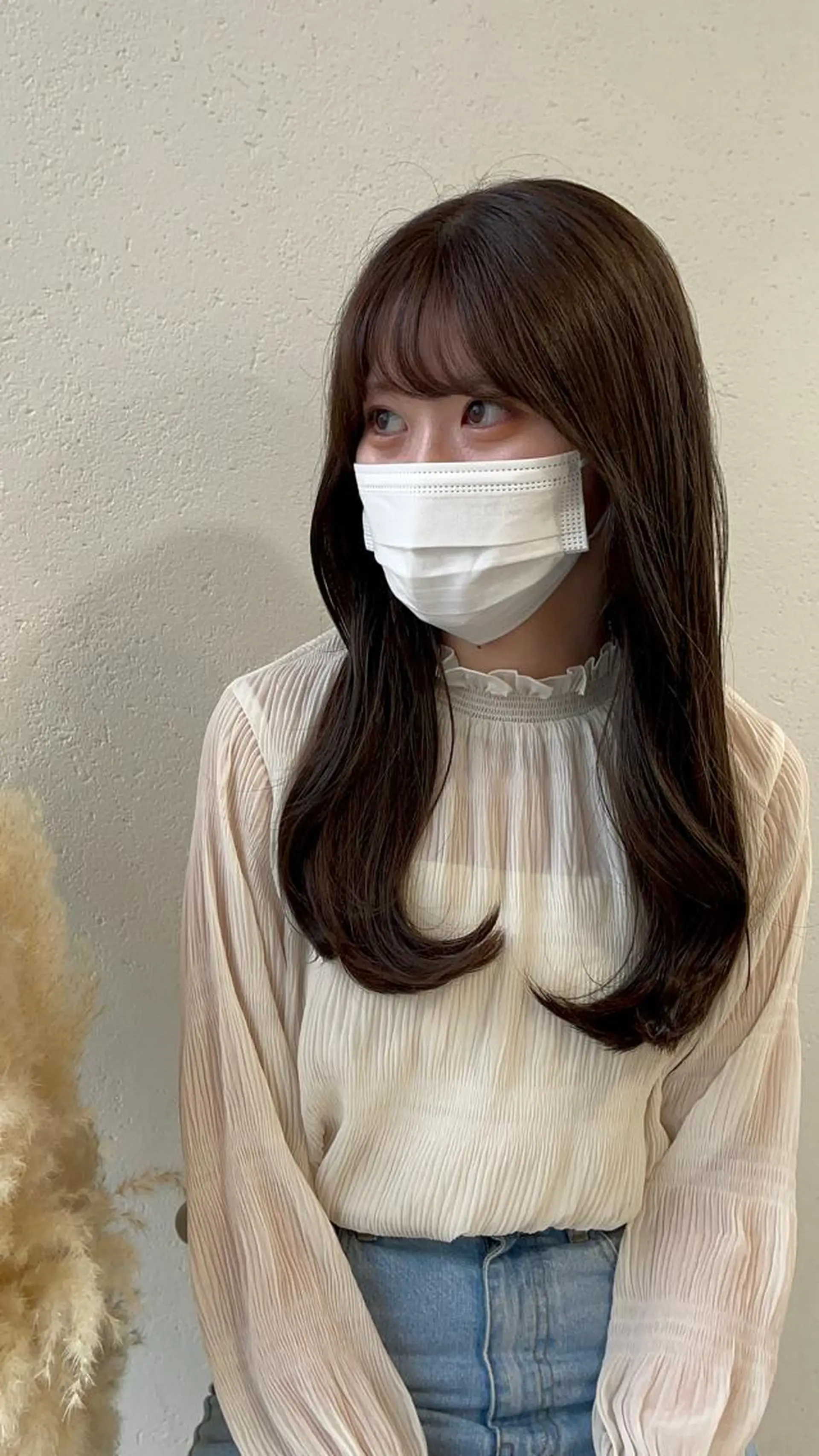 ロング カラー グレージュ 市村 香多のヘアスタイル