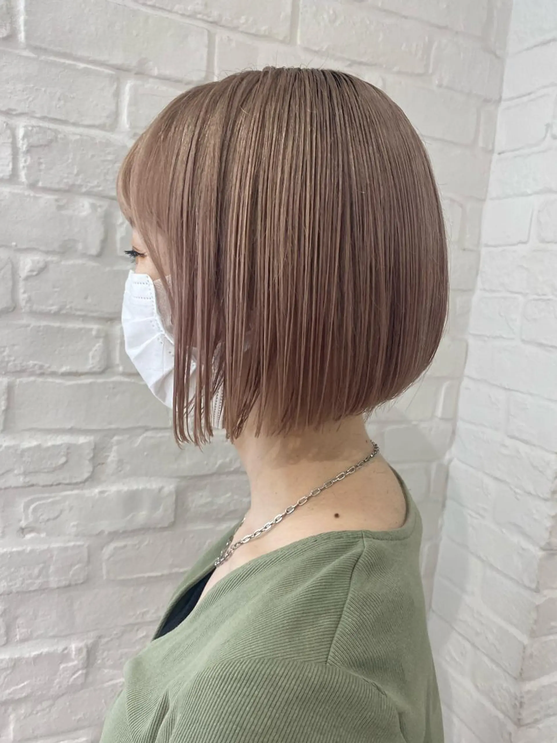 ミディアム ボブ 🍀透明感抜群🍀/ ハイトーンカラーのヘアスタイル