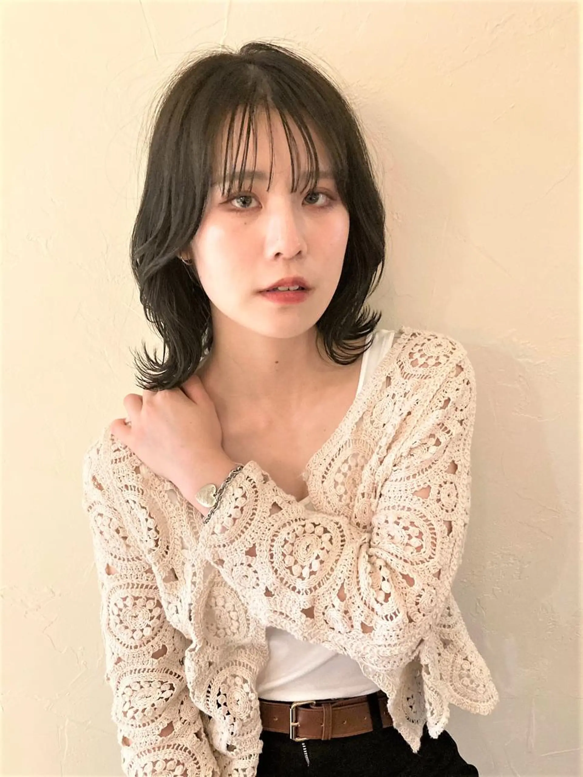 ミディアム シマダ アユミのヘアスタイル