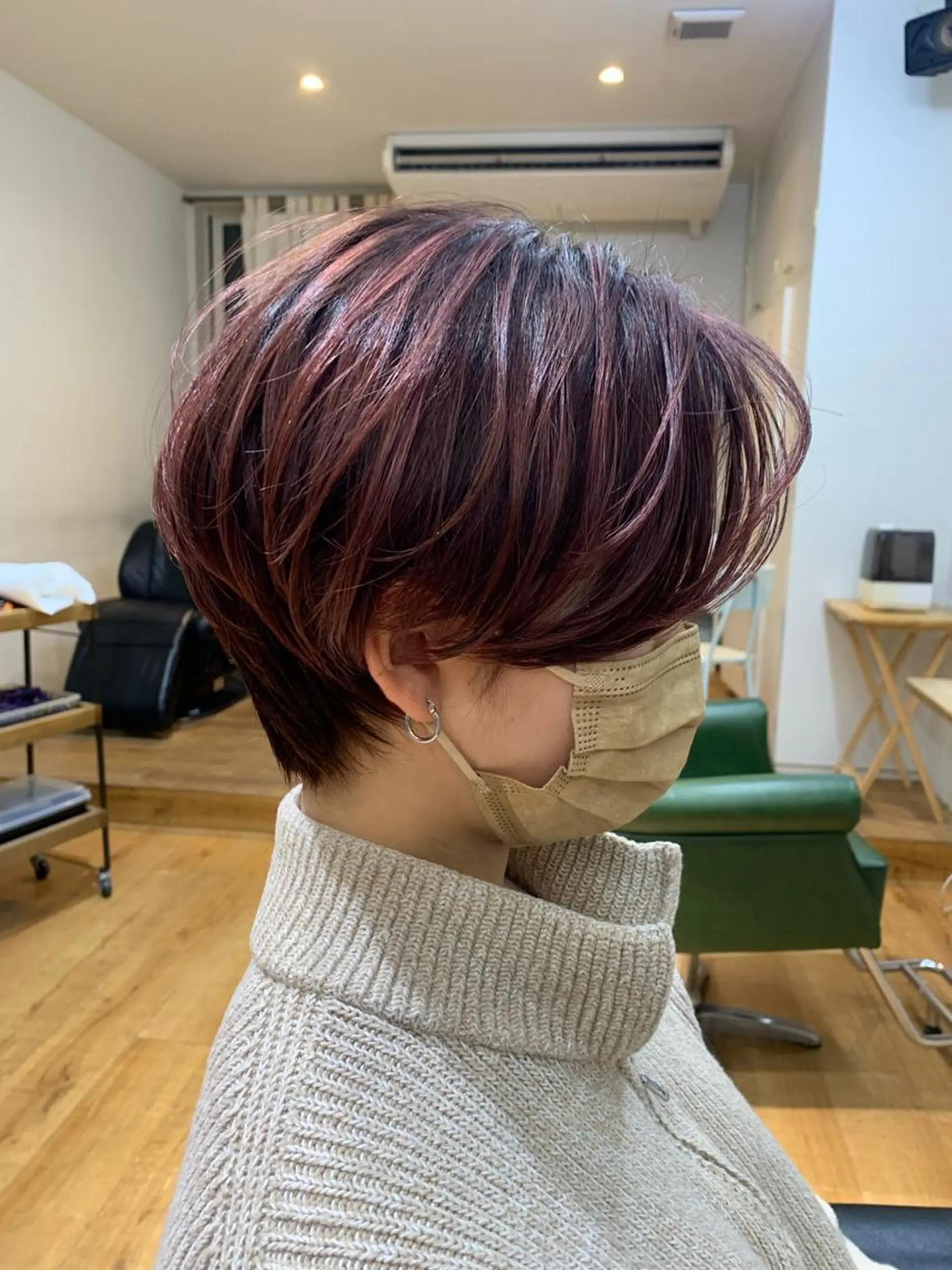 ショート カラー ハンサムショート ハイライトカラー ハイライト ショートヘア コヤマ ナミのヘアスタイル