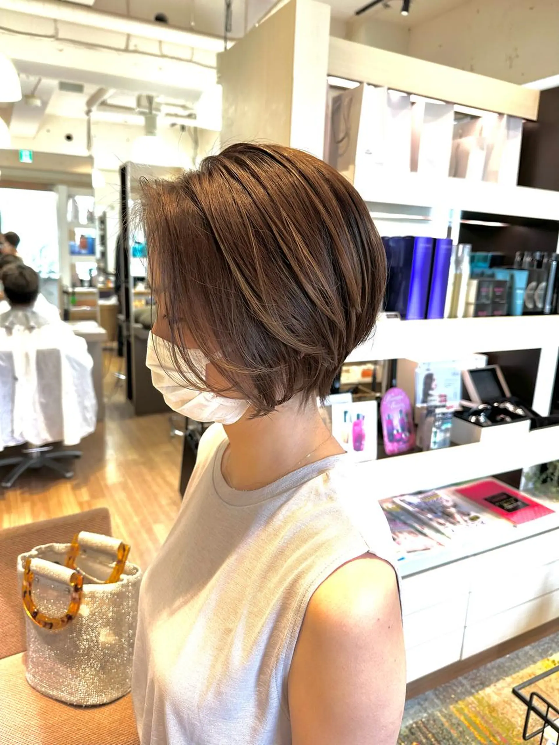 ショート カラー 似合わせカット ショートヘア カット ヘアカラー ハマベ イクト FLORENのヘアスタイル