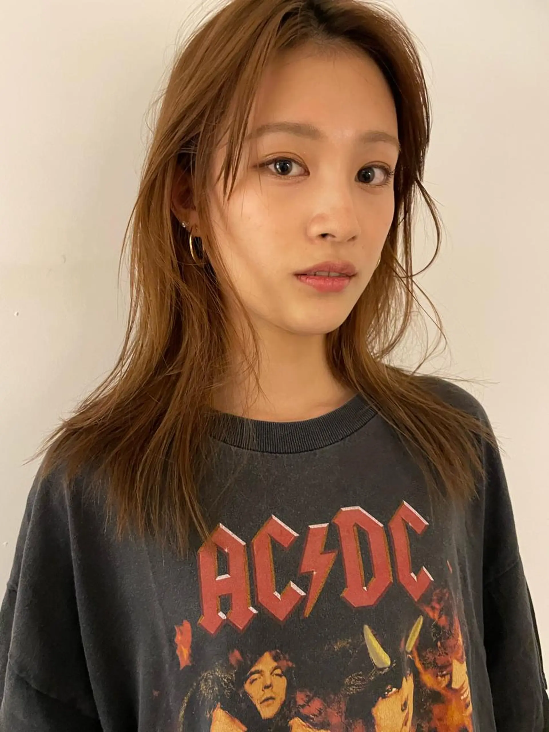 ミディアム カラー 小顔レイヤー×コンパ クトボブ/林隆平のヘアスタイル