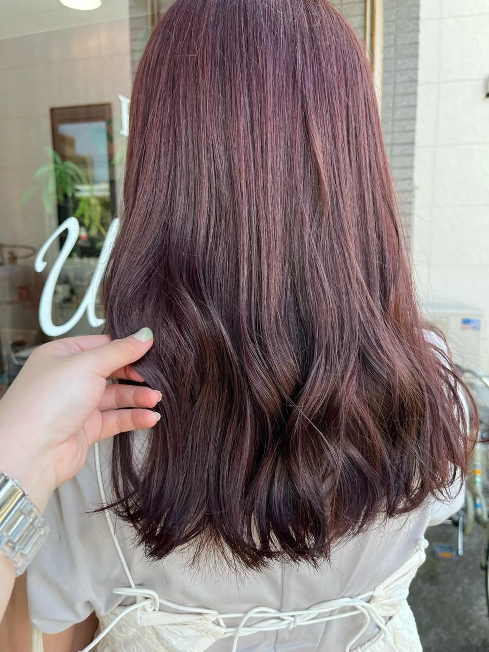 セミロング 立野 希沙のヘアスタイル