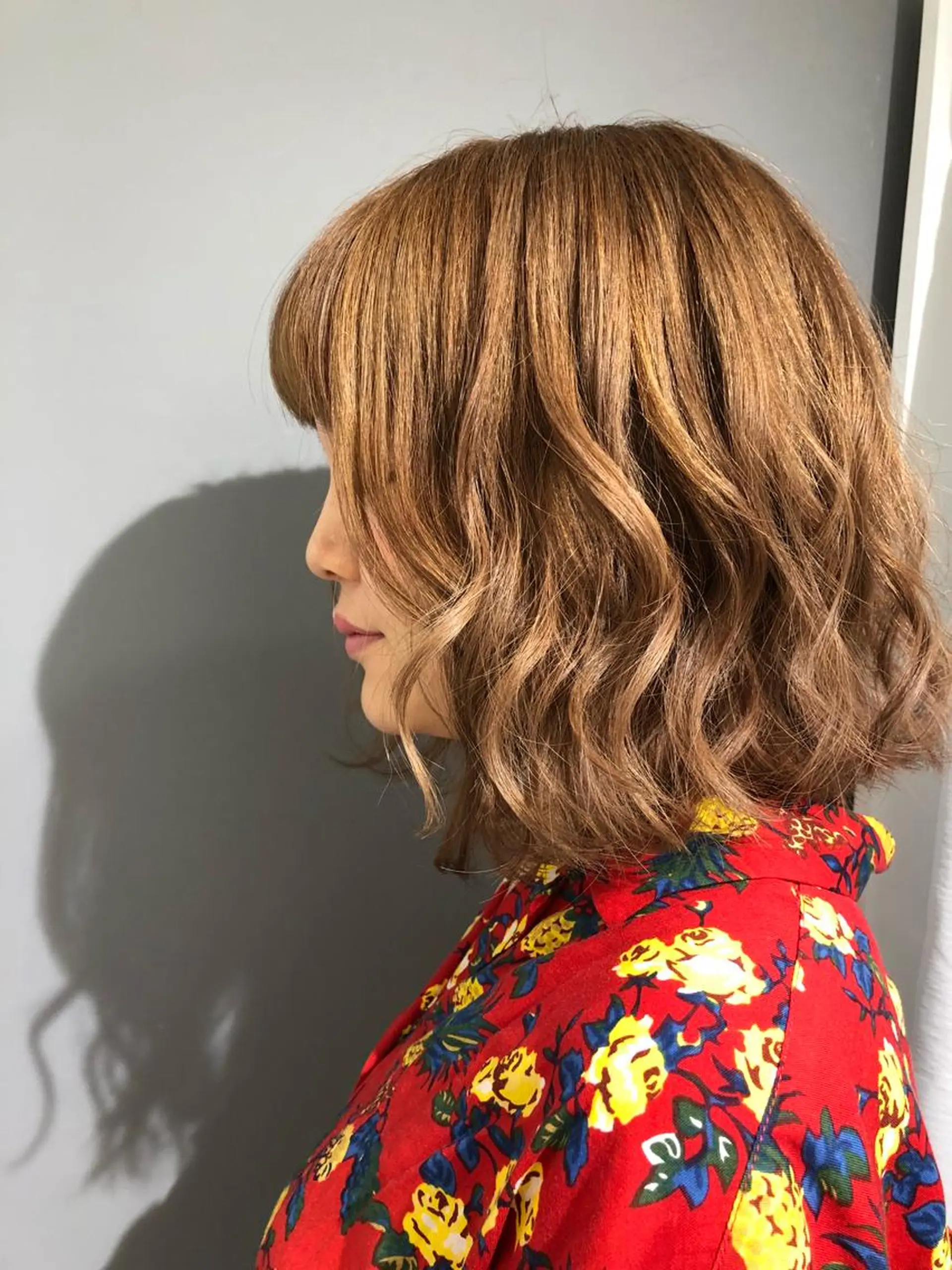 ミディアム カラー ヘアアレンジ ベージュカラー ミルクティーベージュ 外国人風カラー ヘアカラー 🦋美髪／エクステ 🦋アベイクミのヘアスタイル