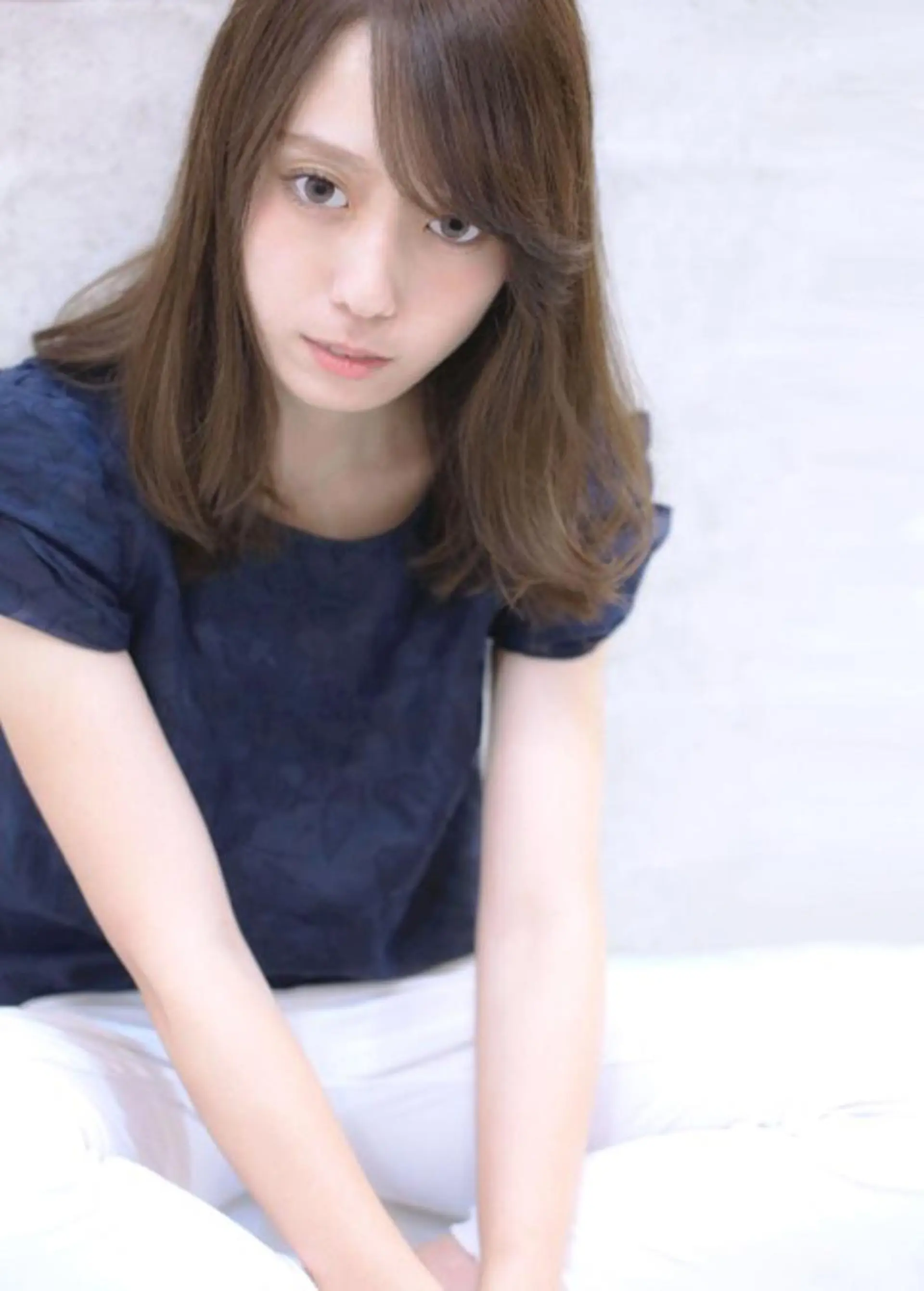 セミロング YOKOI SHINJIのヘアスタイル