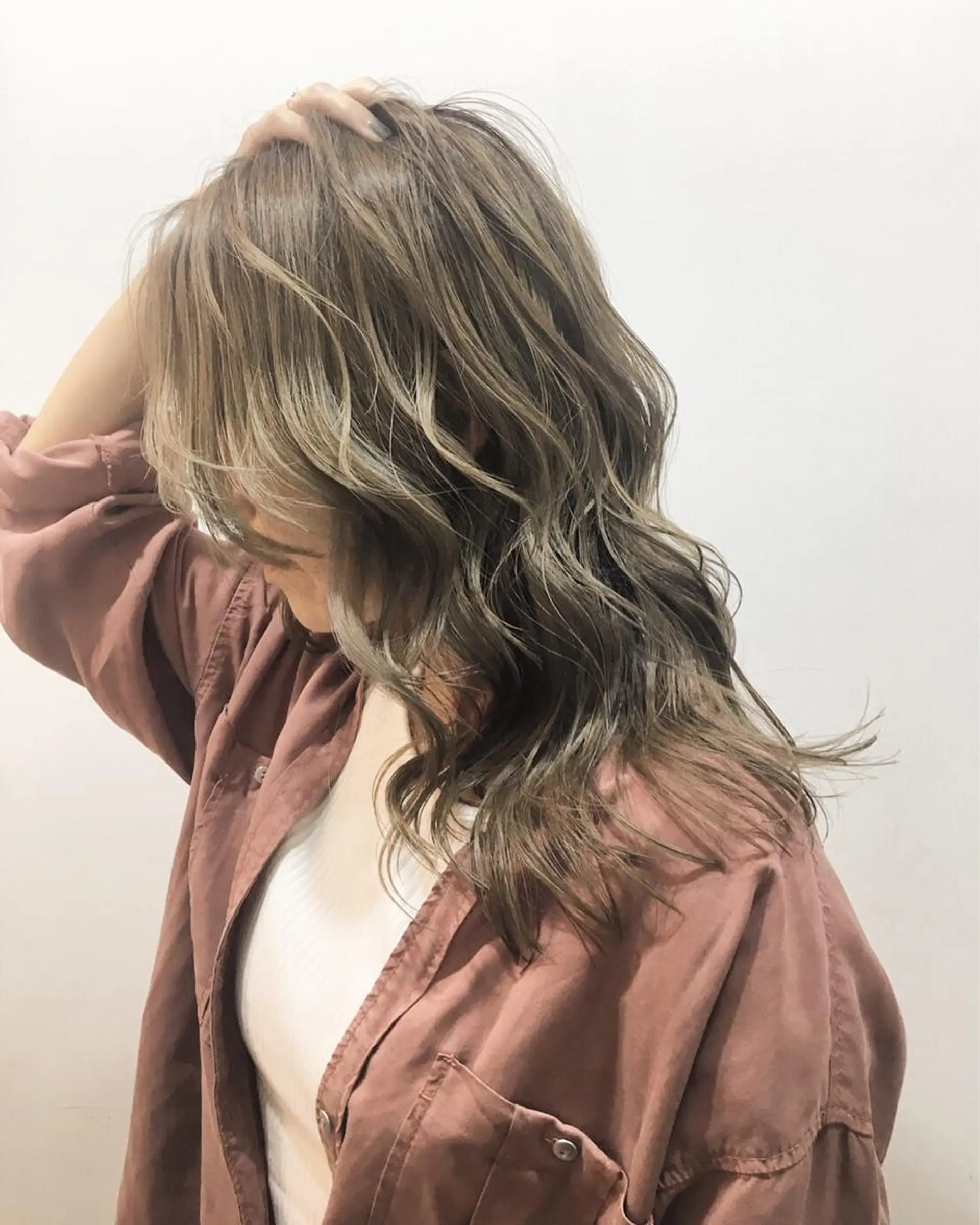 セミロング カラー ヘアカラー トリートメント テディ teddyのヘアスタイル