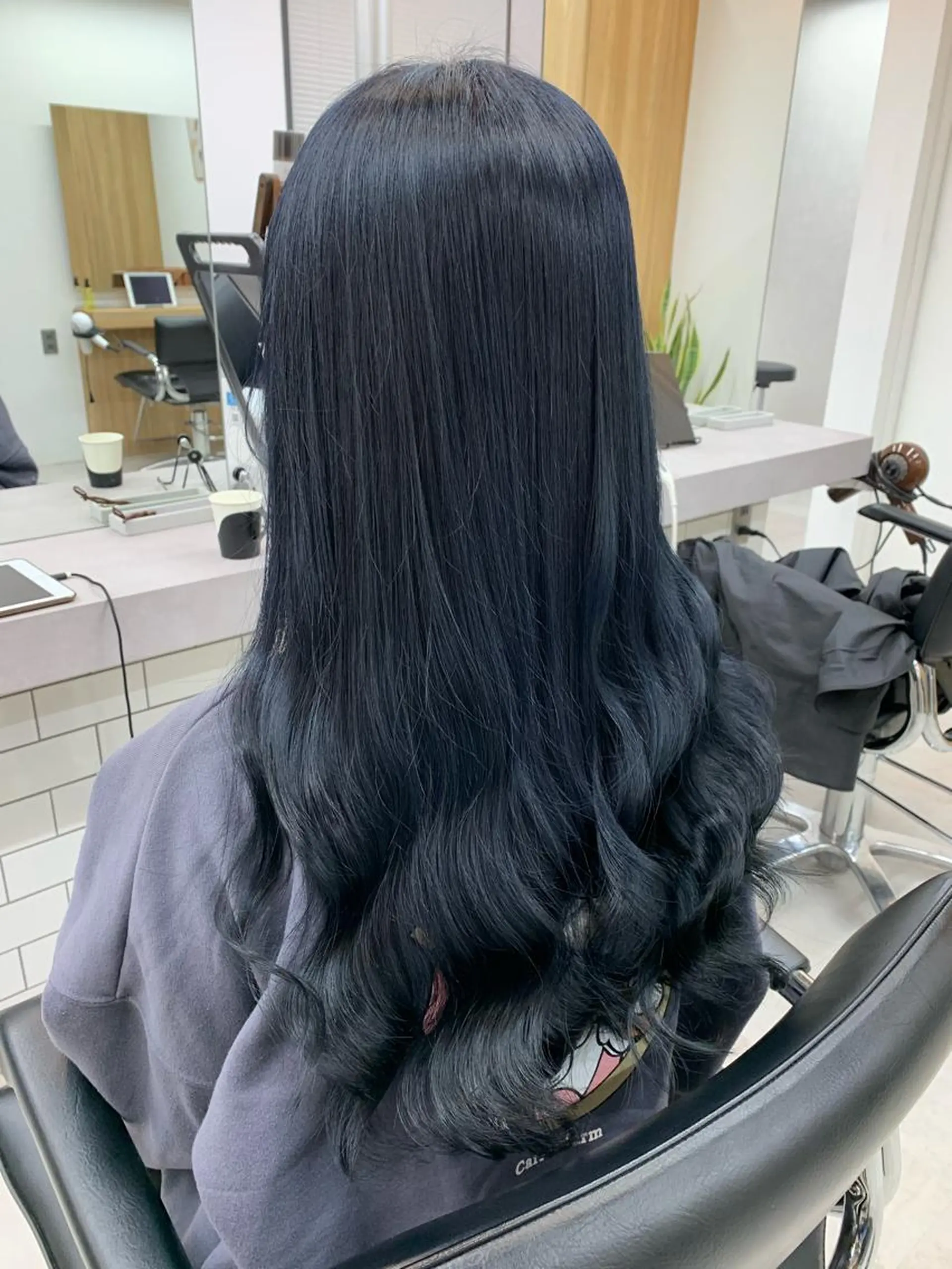 ロング ヨシンモリ 韓国風ヘア オルチャンヘア ヘアカラー トリートメント 🌸MAYU🌸 ハイトーン➕レイヤーのヘアスタイル