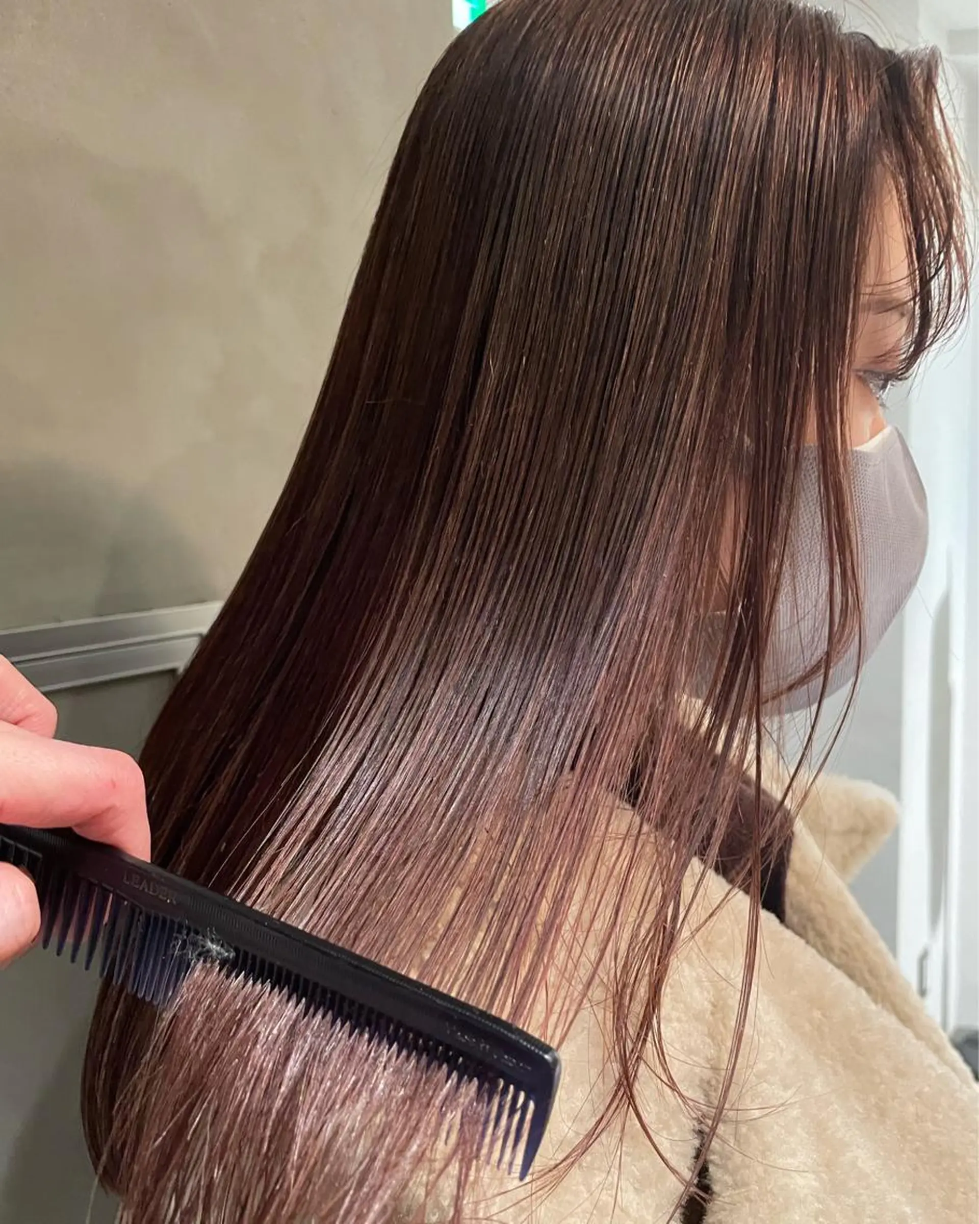 ロング カラー ベージュカラー ハイライトカラー ピンクカラー ピンクベージュ ハイライト 大人girly🛋️ 🤍yukakoのヘアスタイル