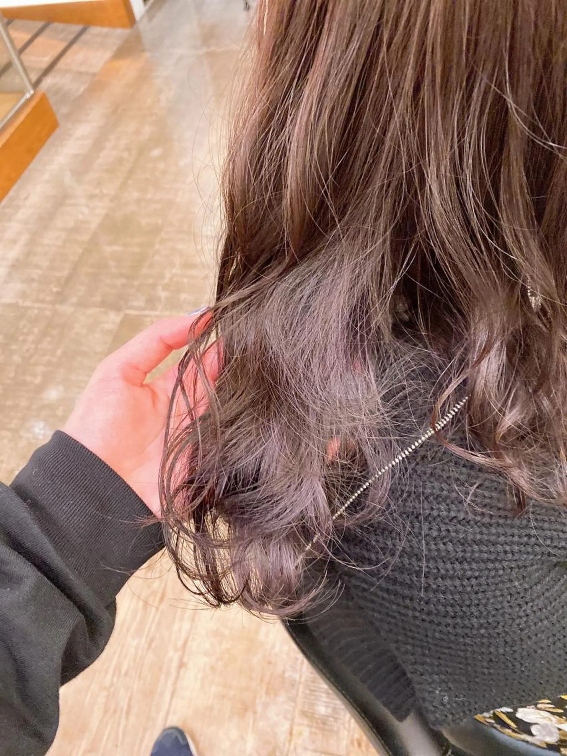 ロング カラー 野村 莉夏香のヘアスタイル