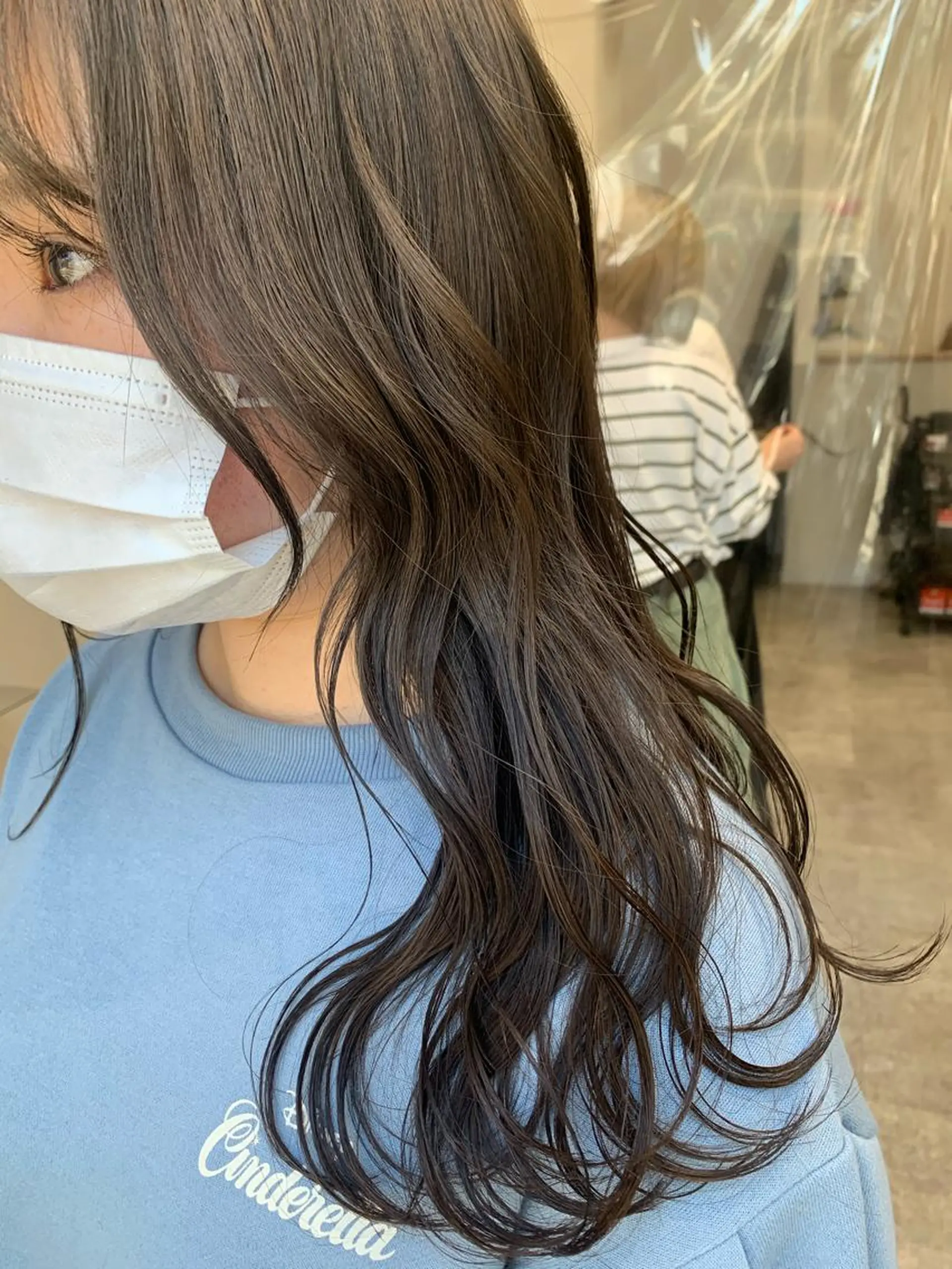 ロング AMI🎀韓国ヘア 透明感カラーのヘアスタイル