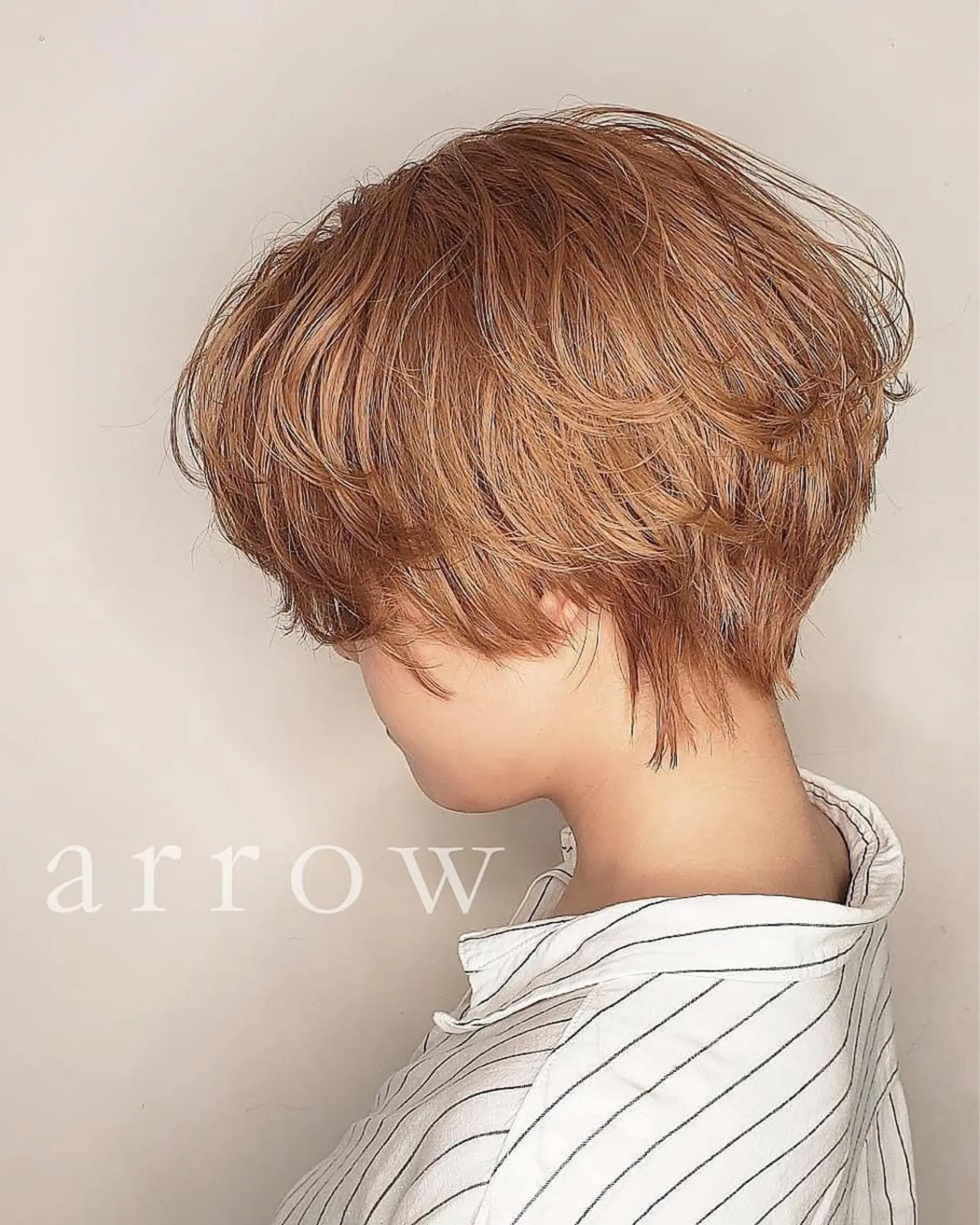 ショート カラー arrow🖤 もえみのヘアスタイル