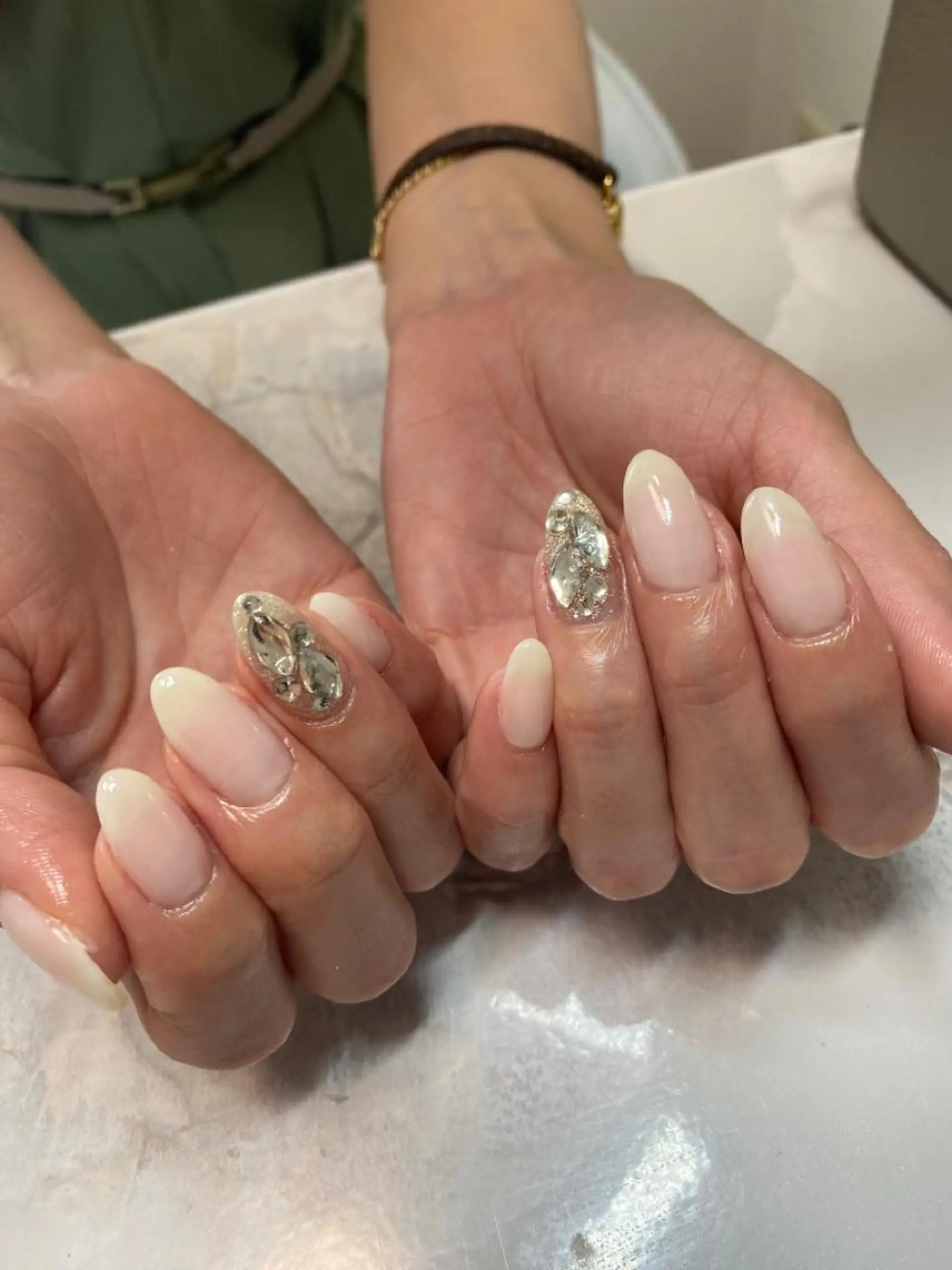 ネイル ハンドネイル N. AIのネイルデザイン