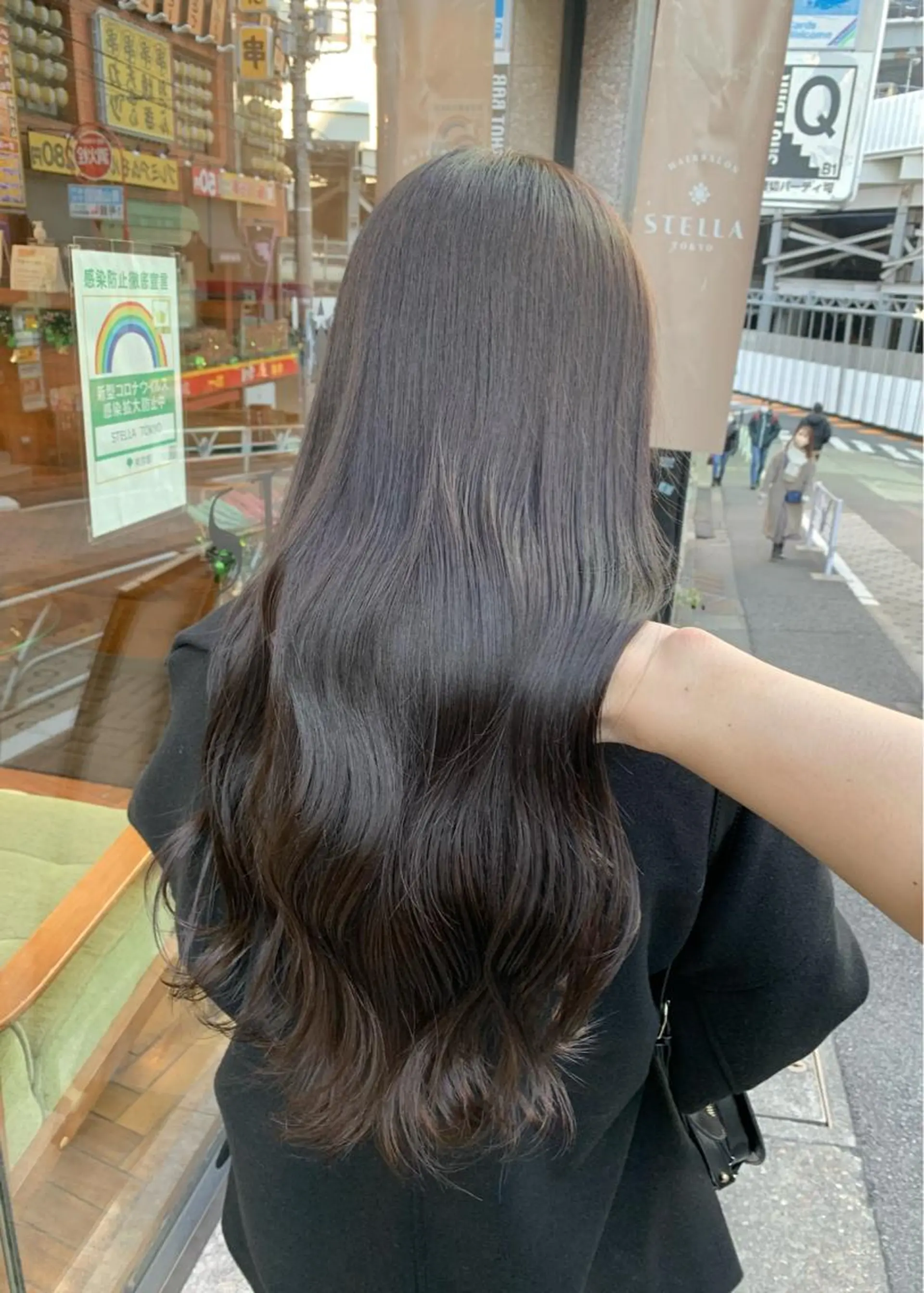 ロング カラー ブリーチ グレージュ ラベンダーカラー ラベンダーグレージュ ラベンダーグレー LUMO所属・矢野 晃平のヘアスタイル