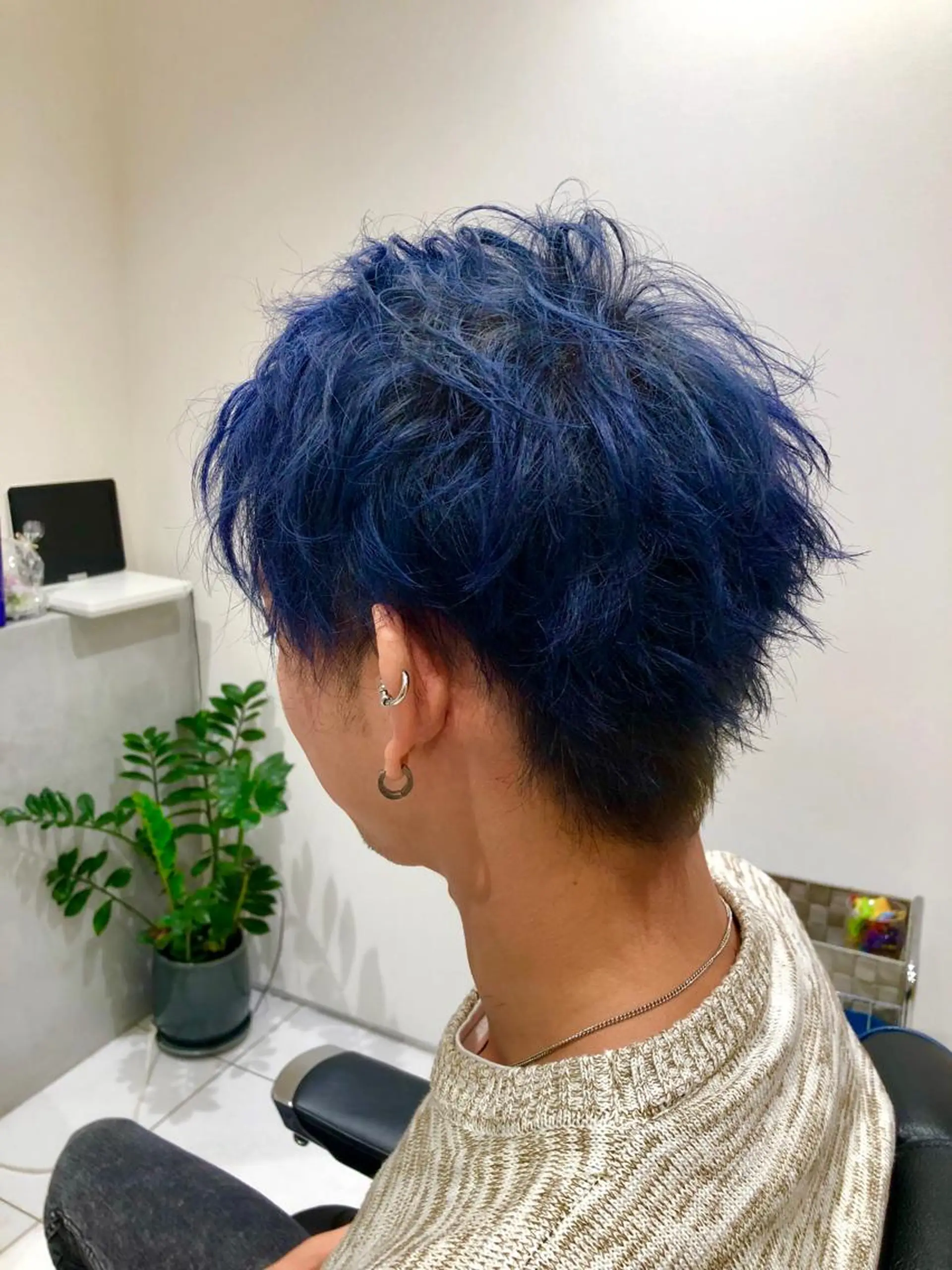 ショート カラー メンズ ブルーカラー ヘアカラー トリートメント RUBEUS【ルベウス】所属・✨髪質改善🎨 杉本賢人のヘアスタイル