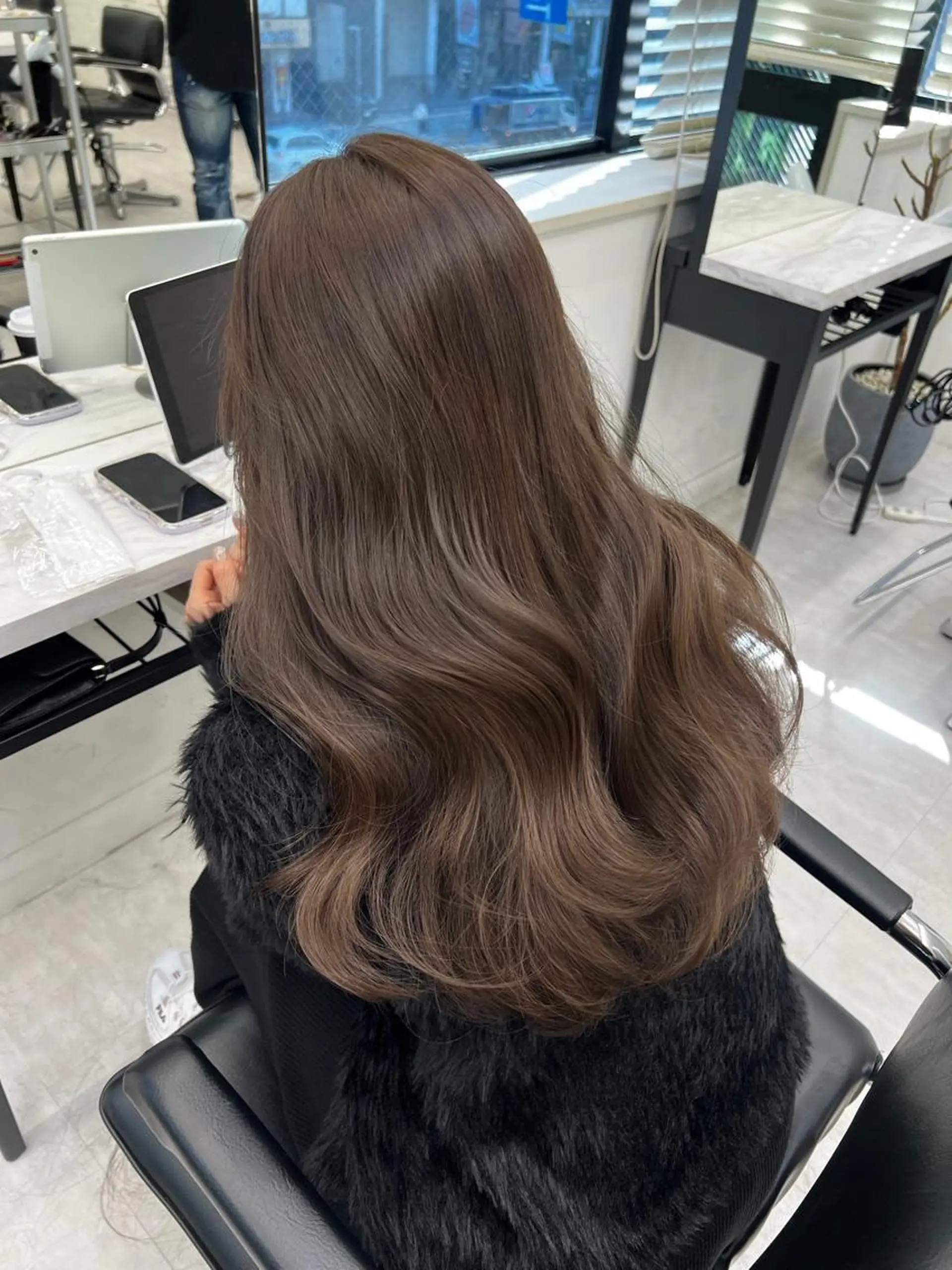 カラー 韓国ヘア♡ 顔まわりカットayaのヘアスタイル