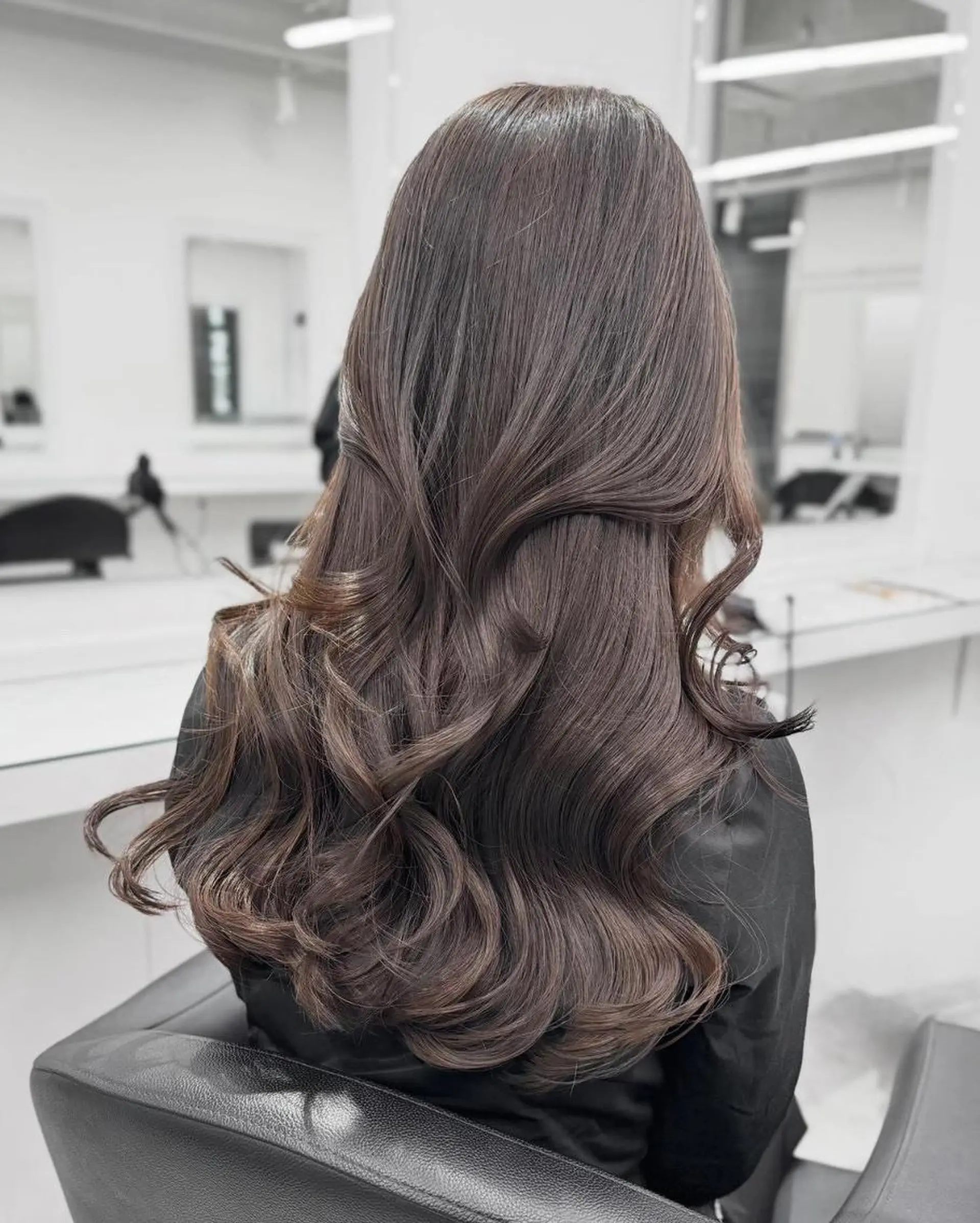 カラー 透明感・似合わせ カラー🌼池袋美容室のヘアスタイル