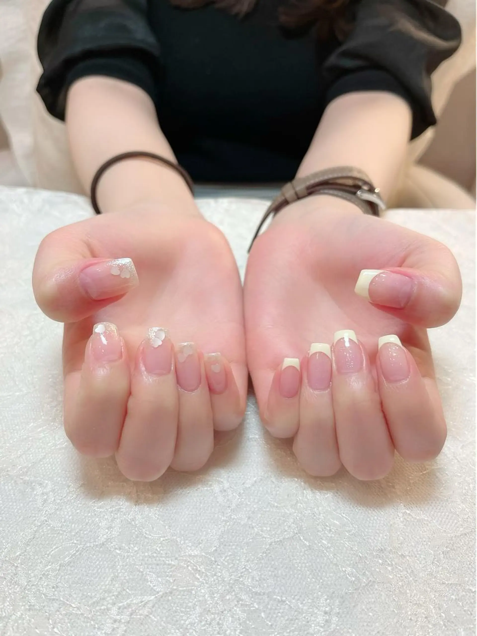 ネイル フレンチネイル グラデーション 黄色 ハンドケア aoi nailのネイルデザイン