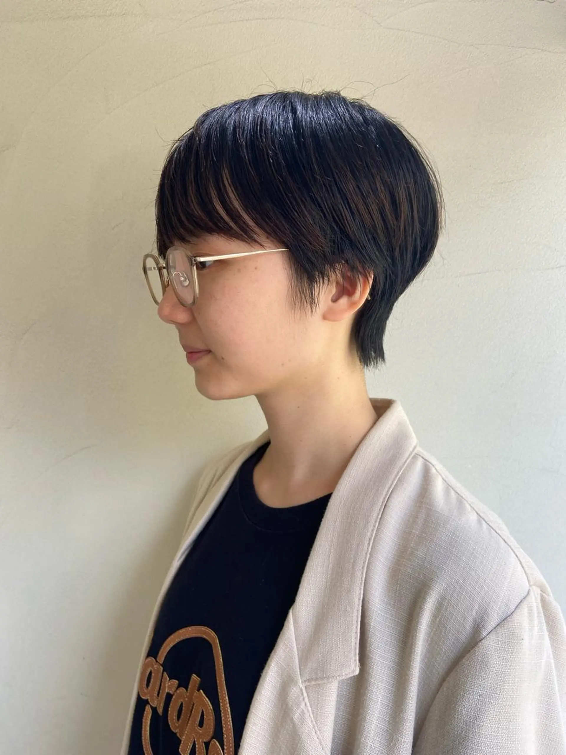 ショート くびれヘア ショートヘア ヘアカラー トリートメント 髪質改善/ヘアケア coiiはしもとはなのヘアスタイル