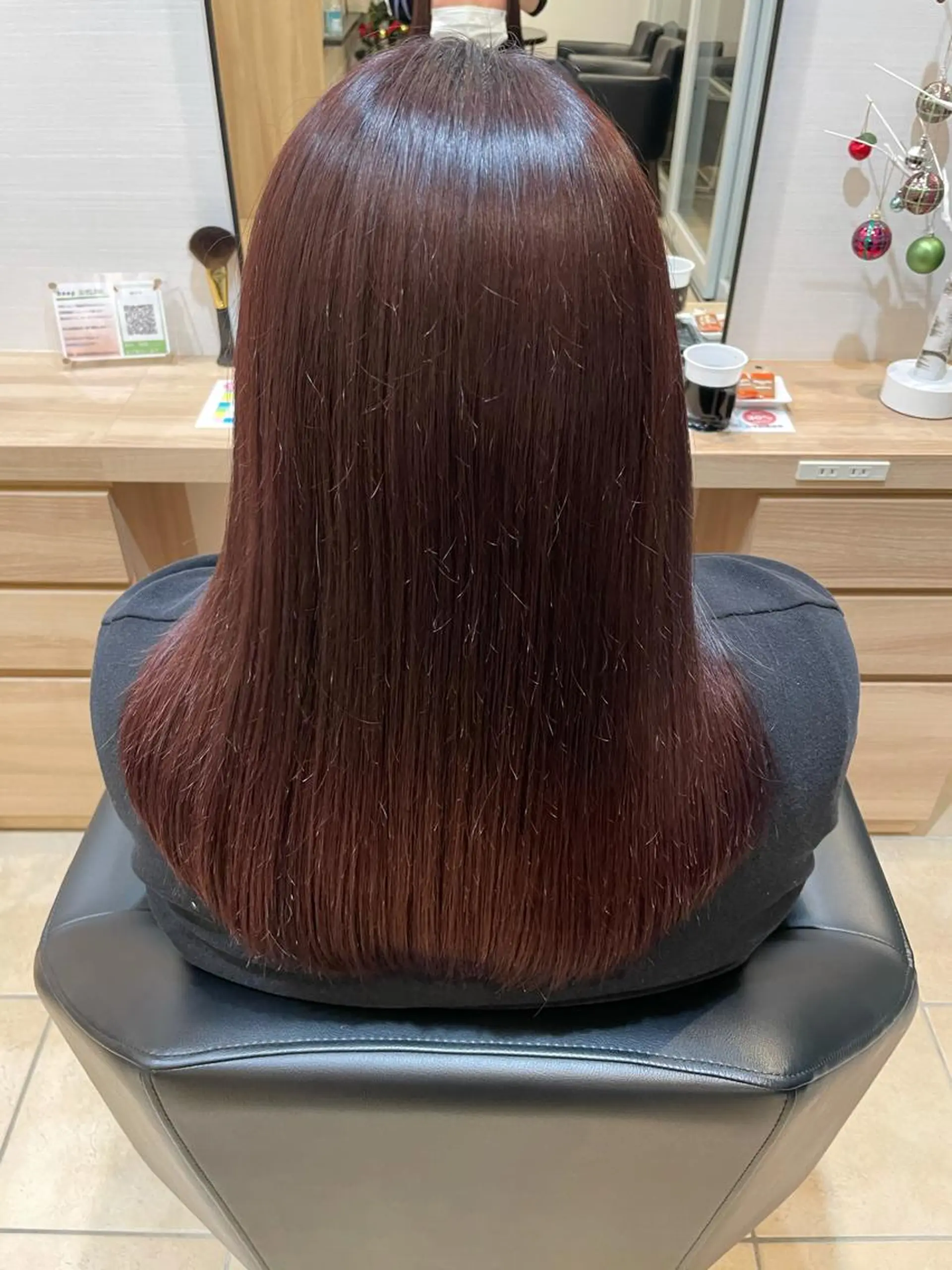 セミロング GO TODAY シェアサロン 原宿Verno店所属・髪質改善/ブリーチ/ ボブ特化/よしきのヘアスタイル