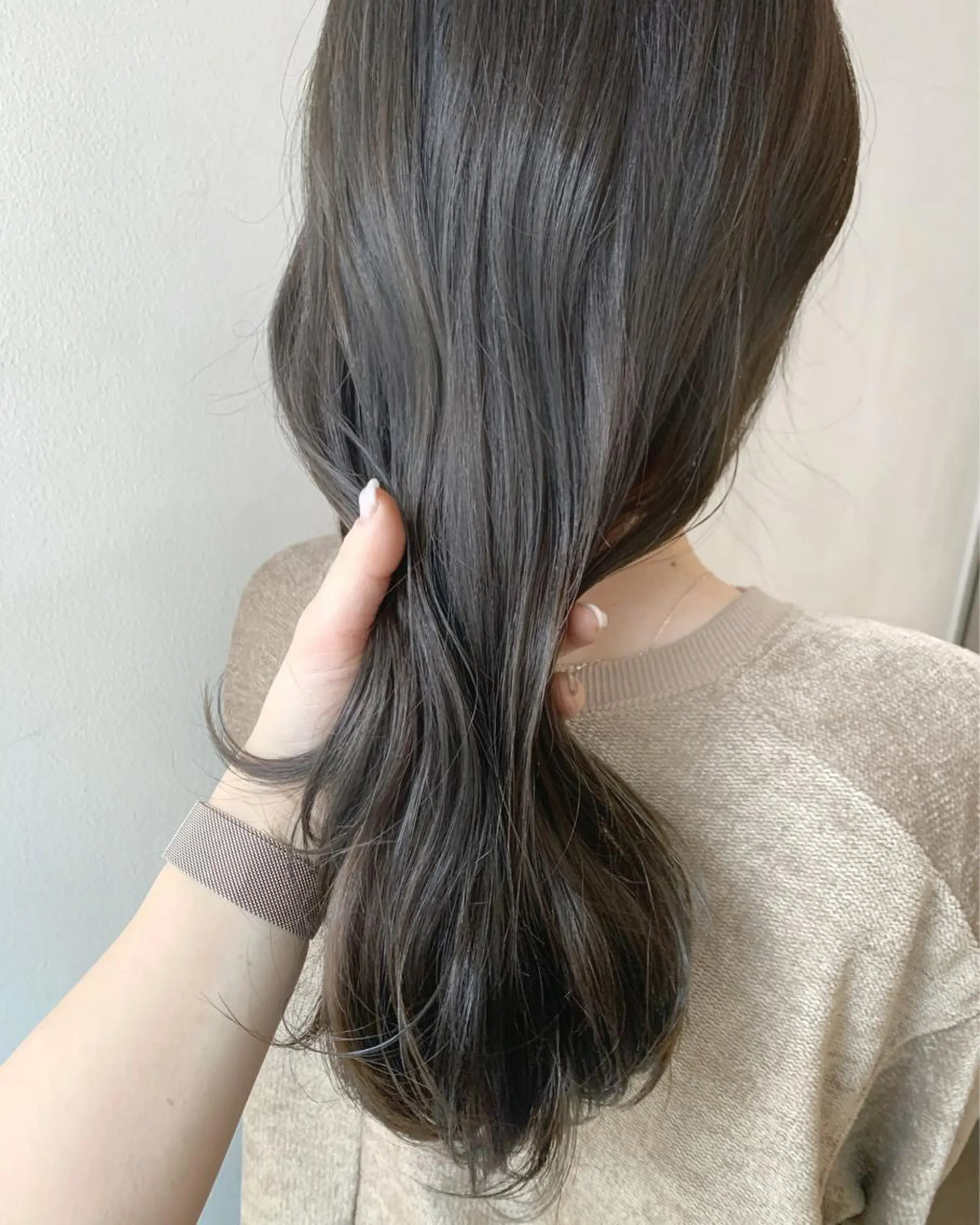 ロング カラー ヘアアレンジ グレージュ オリーブグレージュ オリーブグレー 🌟アレンジが似合う カラー🌟Rumiのヘアスタイル